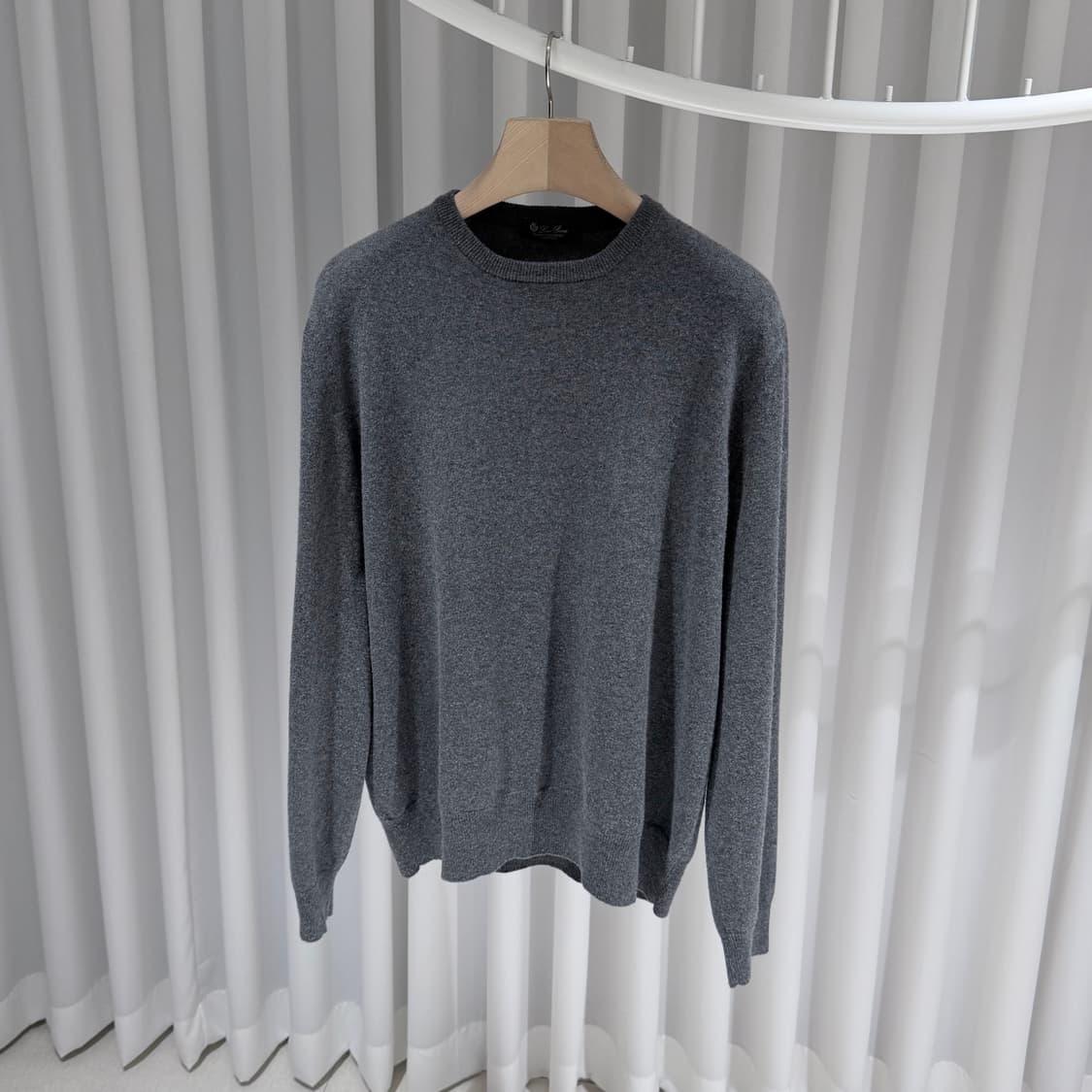 (A+/50) / 로로피아나 베이비 캐시미어 크루넥 니트 그레이 상품이미지2