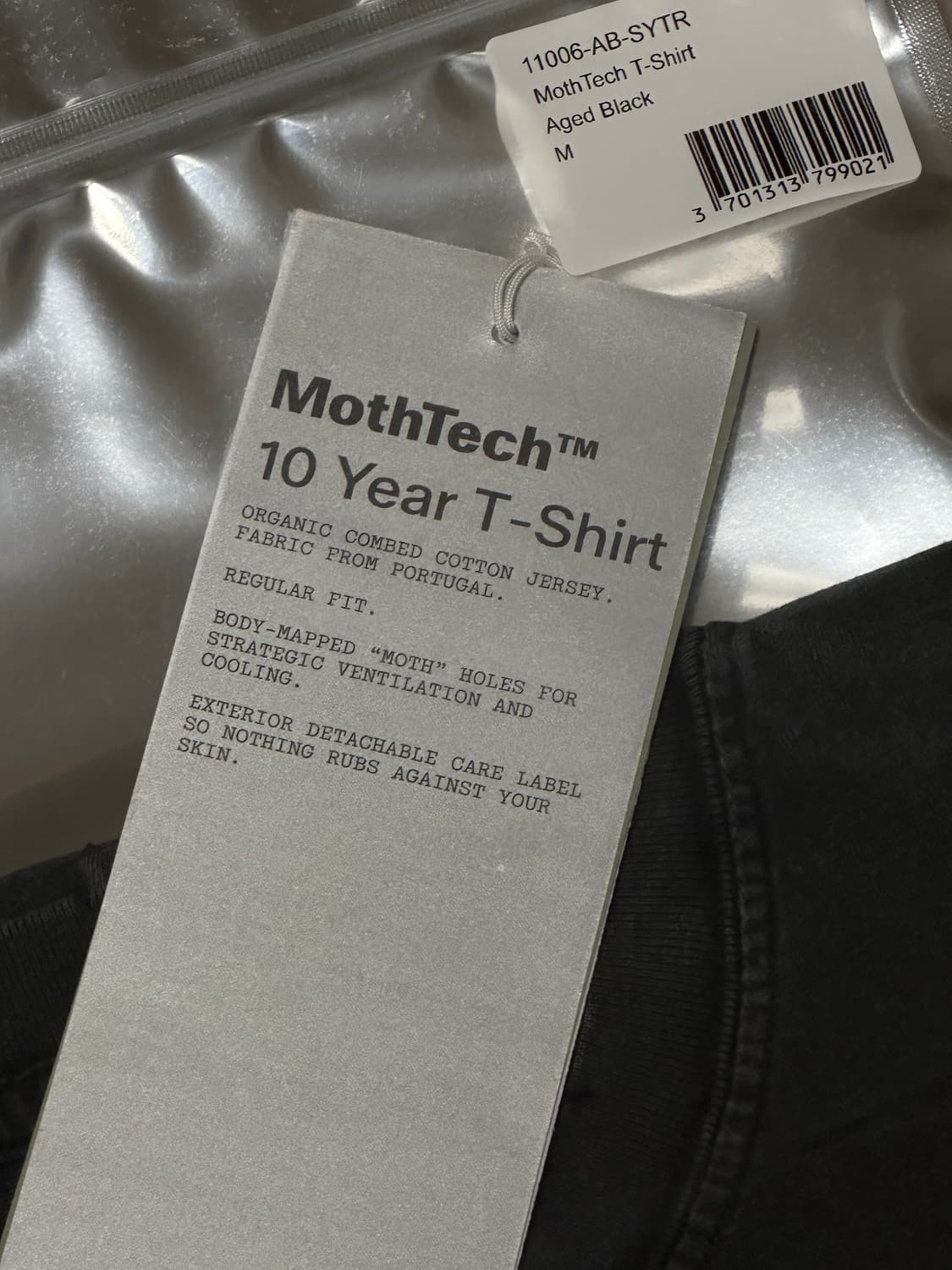 Satisfy 10‑Year MothTech™ T‑Shirt (미개봉)  상품이미지2