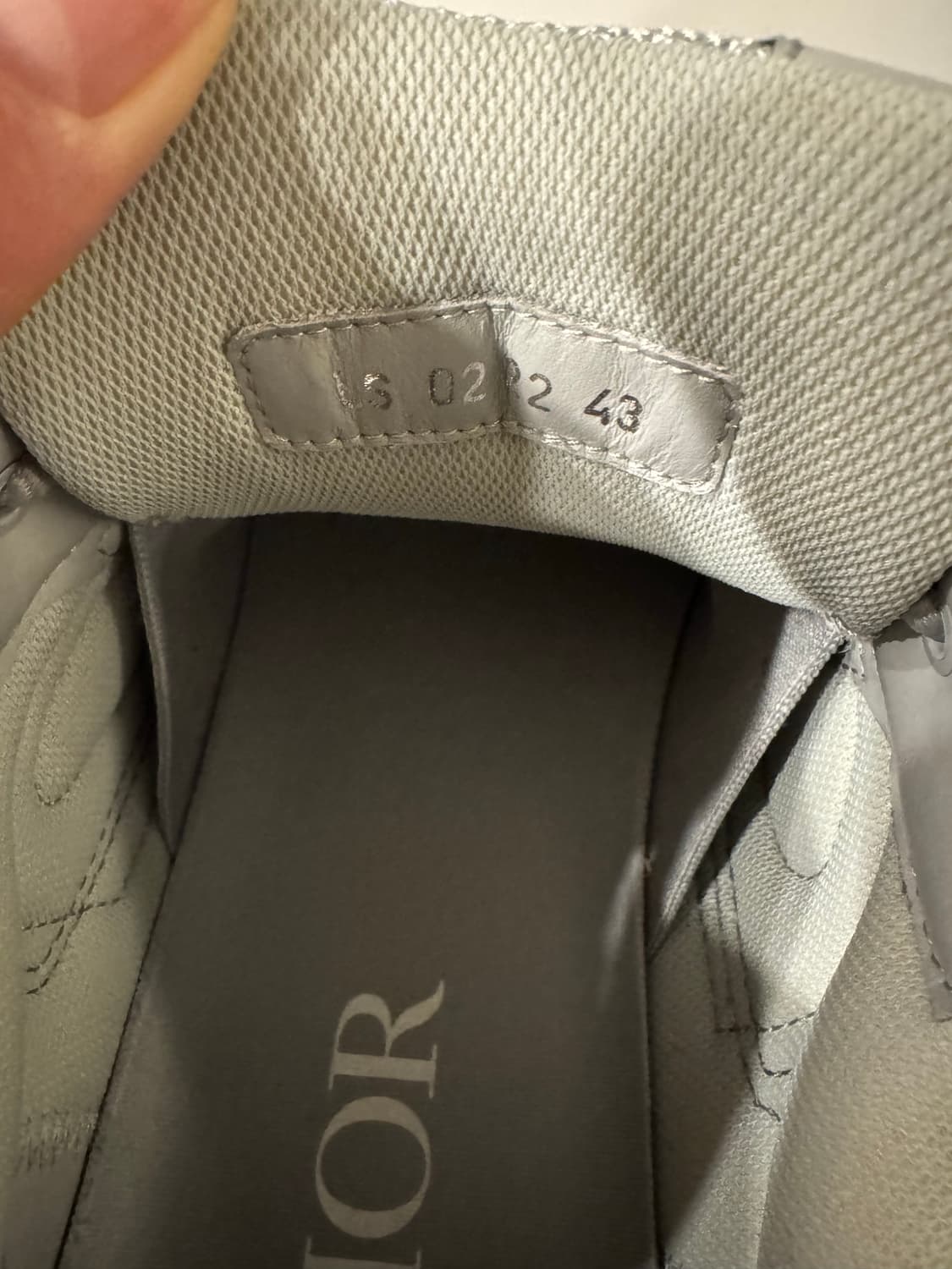 디올 B30 스니커즈 그레이43(275-280) 판매합니다 상품이미지6