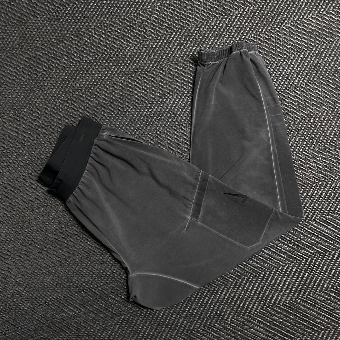 나이키 스우시 트레이닝 조거 팬츠 워시드 그레이 y 5356 상품이미지1