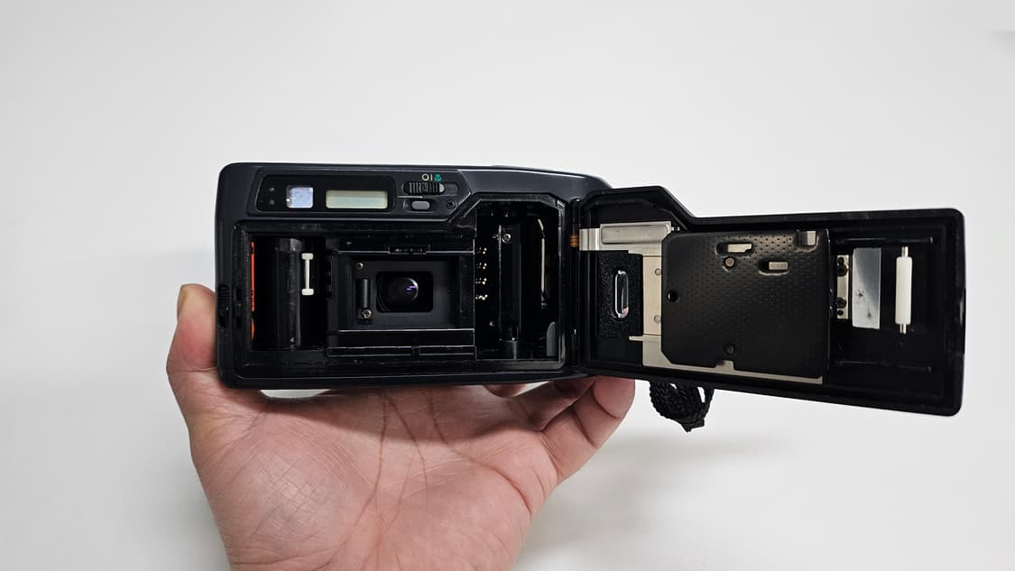 작례O 대표 아이콘 펜탁스 iq zoom 60 데이트 필름카메라 빈티지  상품이미지9