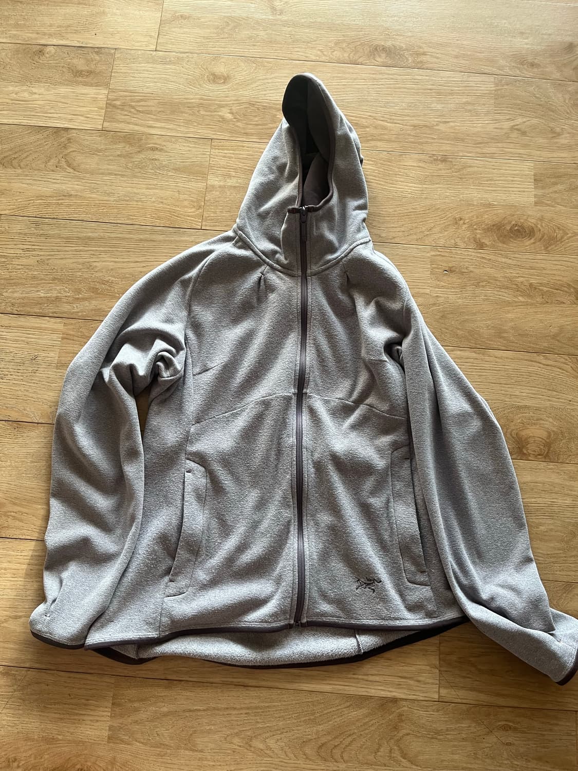 아크테릭스 집업 상품이미지1