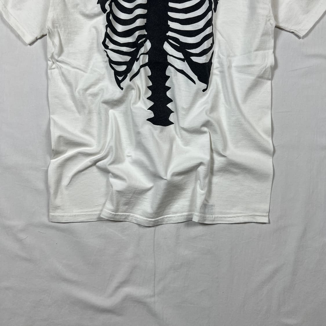 밴슨 vanson 본 x-ray 프린트 반팔티 상품이미지4