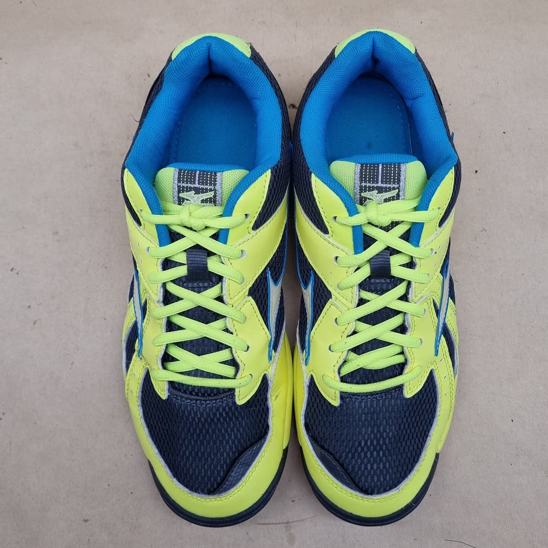 미즈노 웨이브 트위스터4  배드민턴화 255 상품이미지2