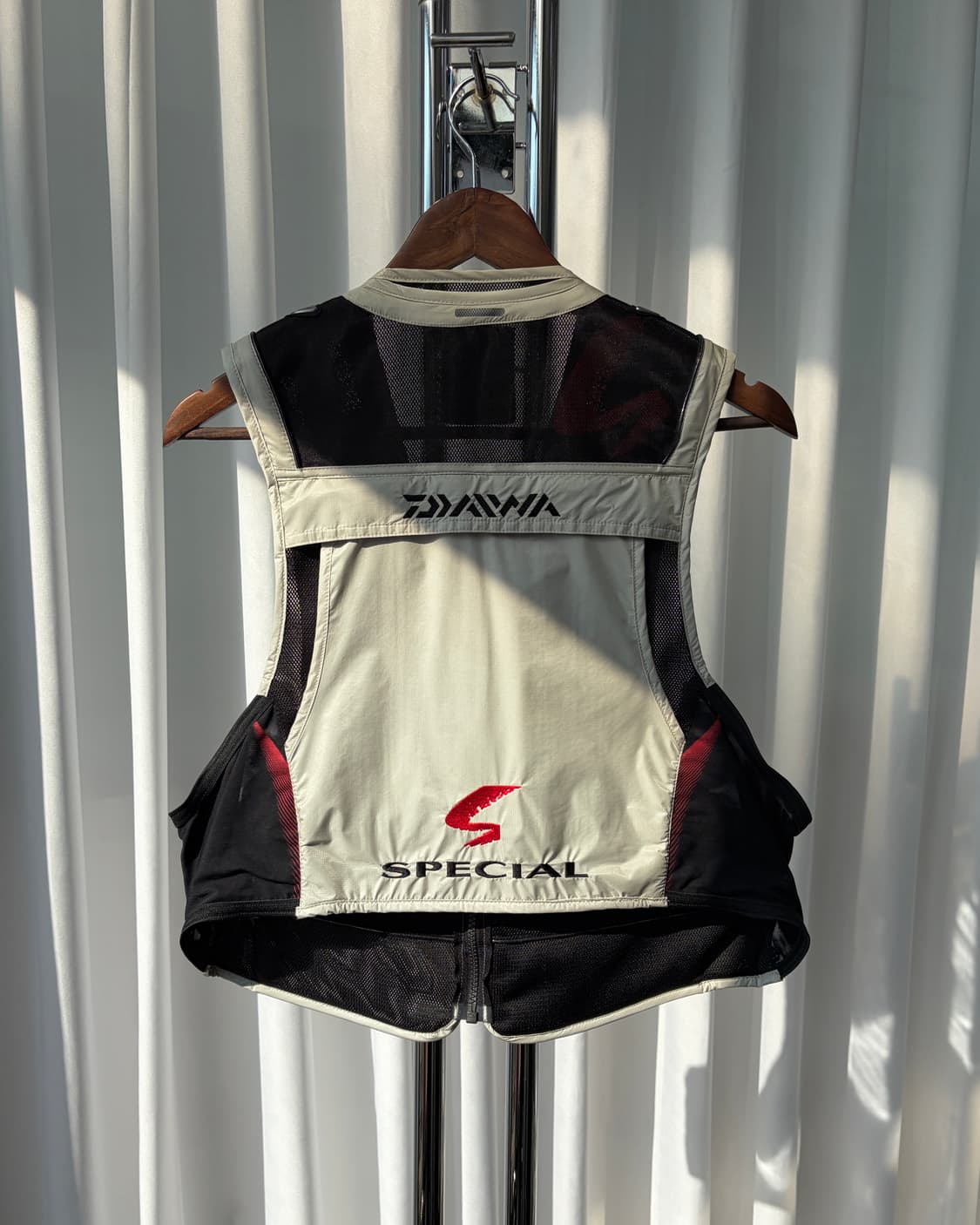 (새상품)[XL]다이와 스페셜 배리어텍 숏 메쉬 베스트 낚시 피싱 상품이미지2