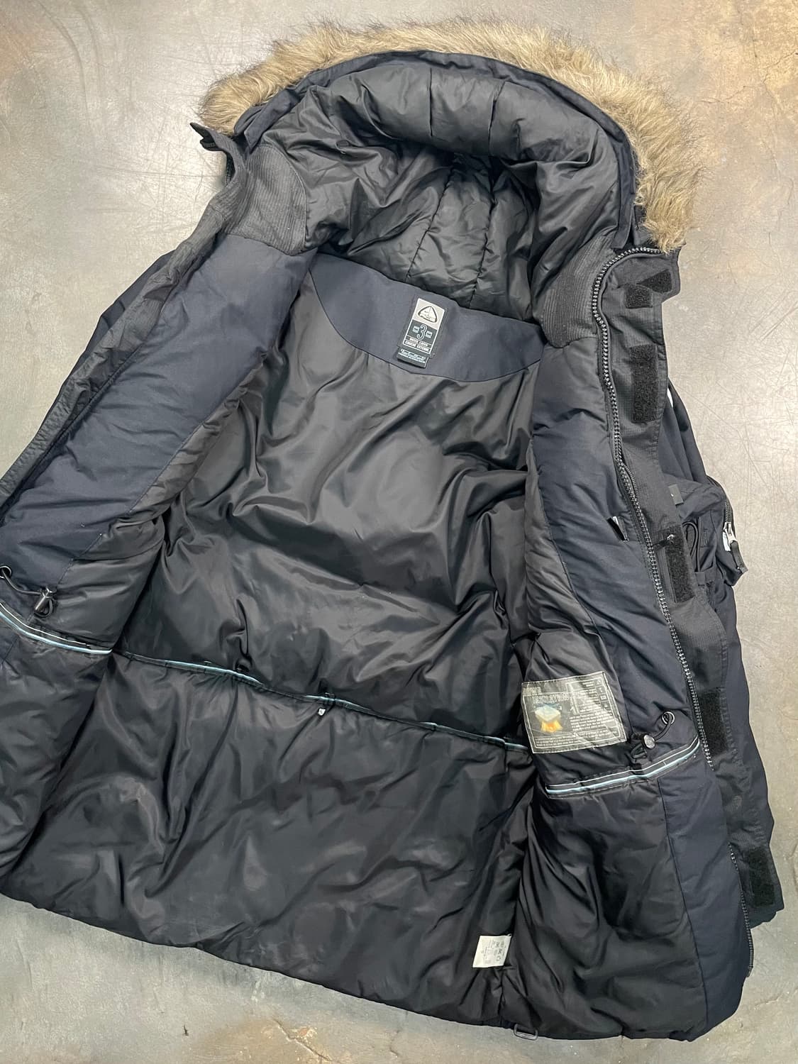 00s 나이키 ACG 3레이어드 퍼 후드 다운 파카 상품이미지4