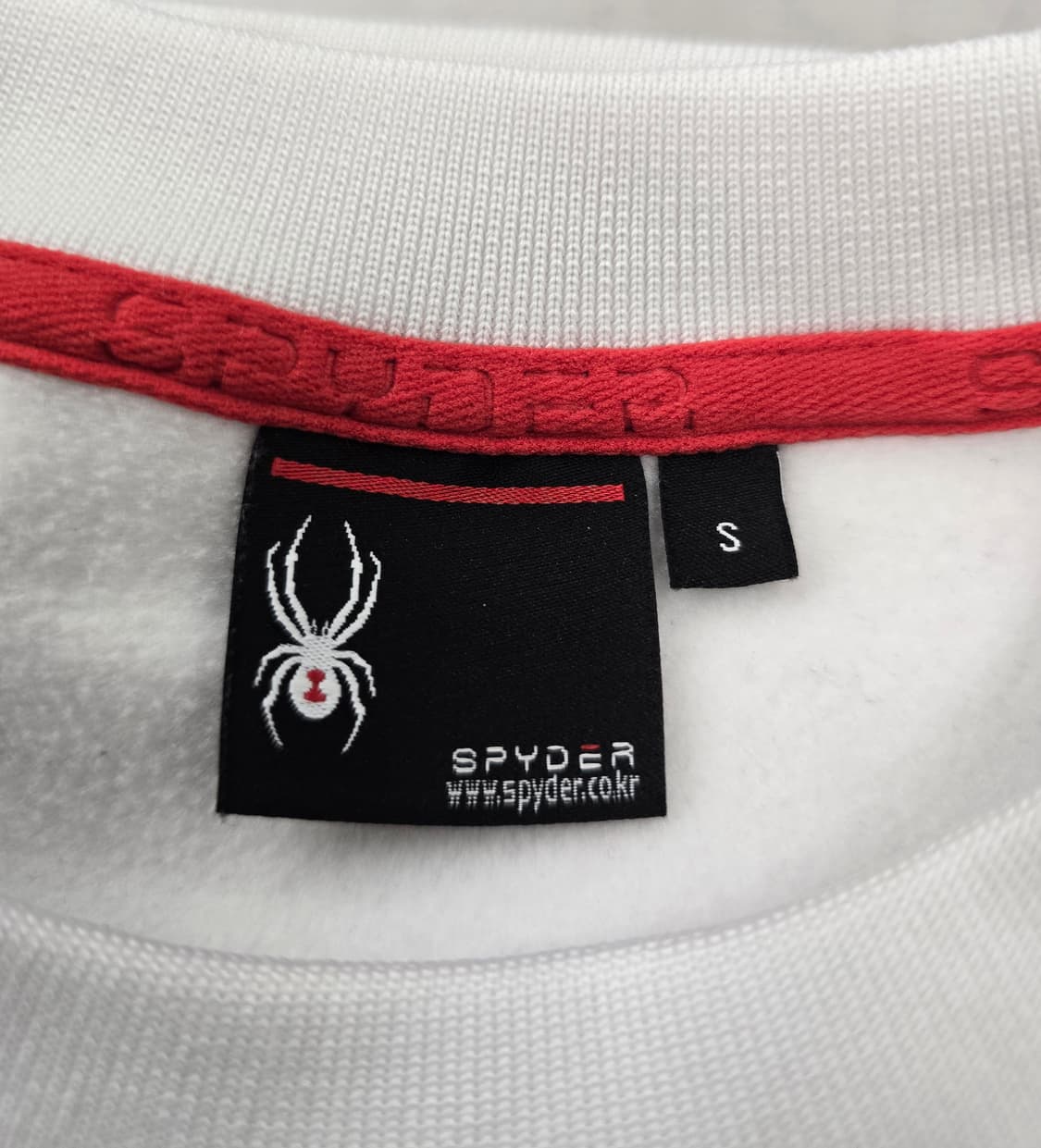 스파이더  여성 얇은기모맨투맨. 
싸이즈 90 상품이미지5