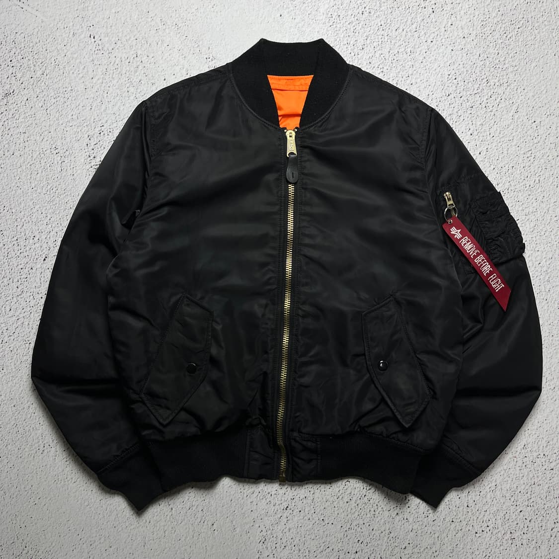 Alpha Industries MA-1 Flight Jacket 상품이미지2