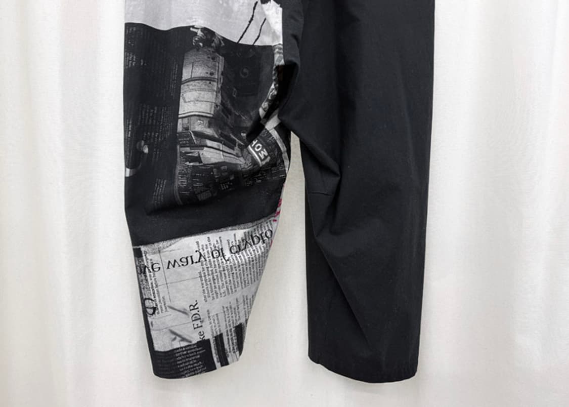 요지야마모토 뿌르옴므 뉴스페이퍼 아사쿠라 유카 드로잉 팬츠 상품이미지7