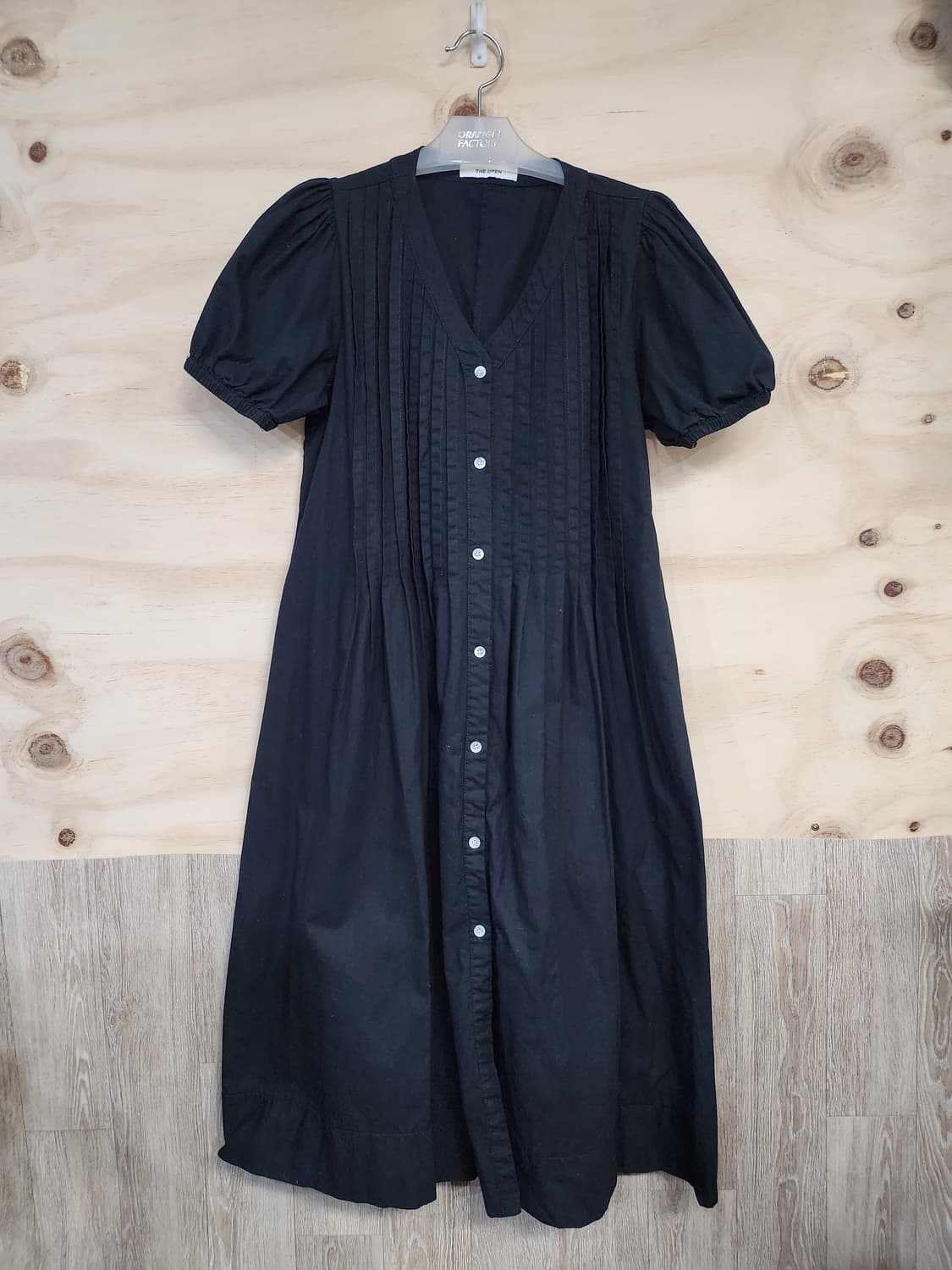 699) 오픈프로덕트 퍼프 소매 롱 원피스 상품이미지1