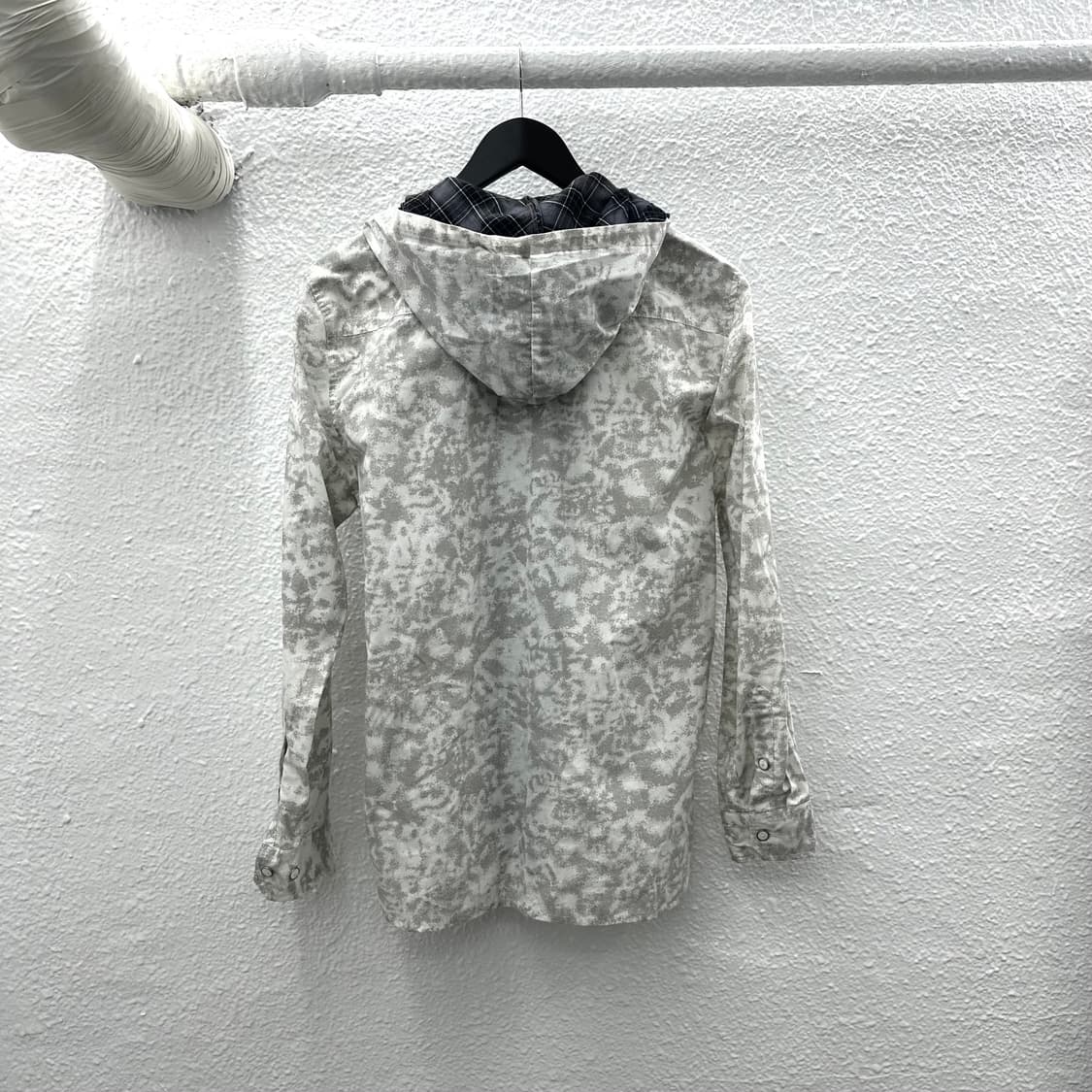 dust bleach hood layers shirts 상품이미지4