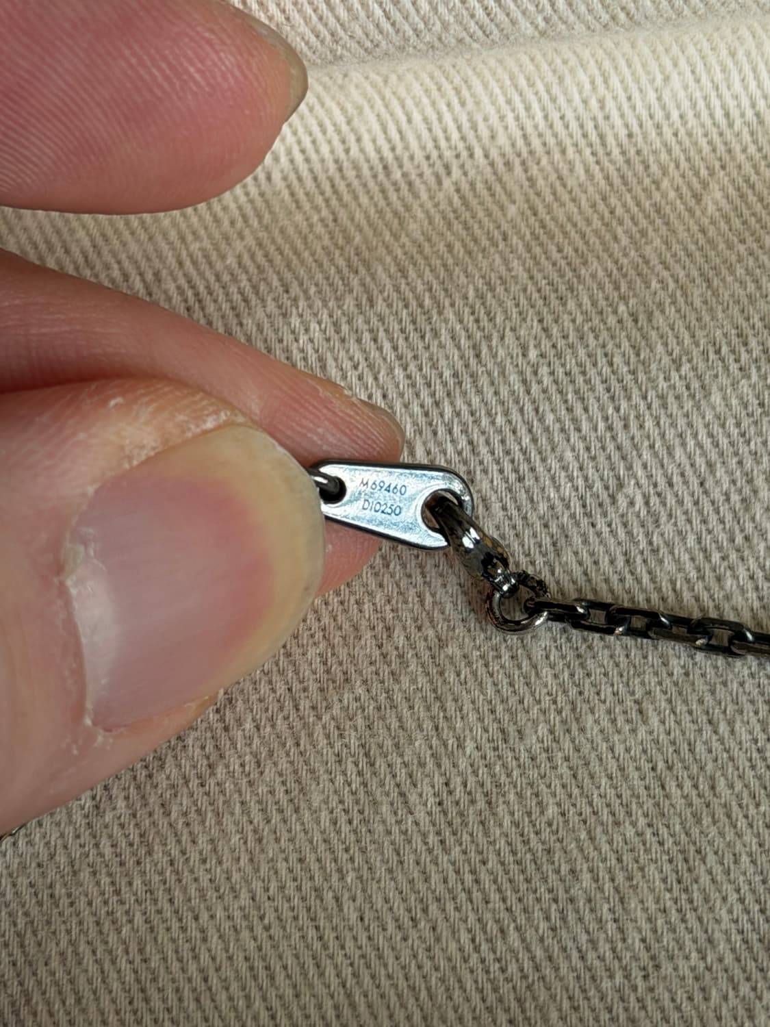 루이비통 사운드 비비엔 네크리스 상품이미지5