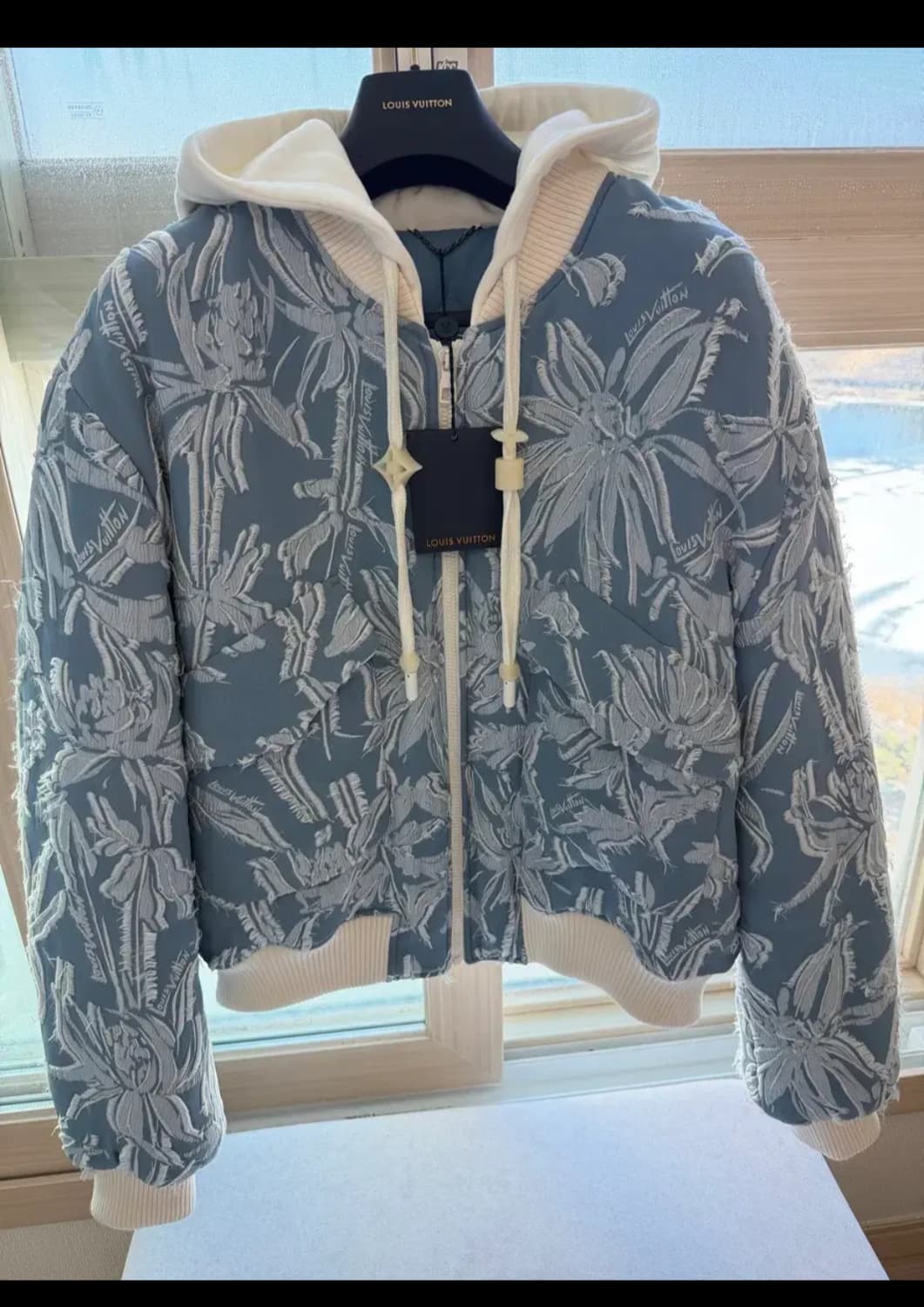 루이비통 패딩자켓 상품이미지5
