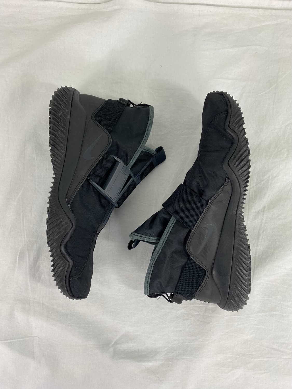 나이키 커뮤터 SE 고프코어 스니커즈 270 <71> 상품이미지2