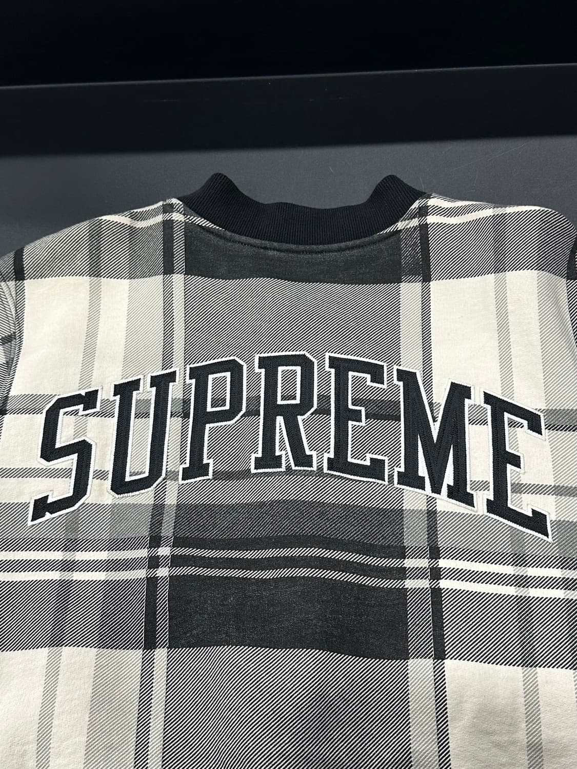 슈프림 14FW 플루이드 체크 바시티 상품이미지6