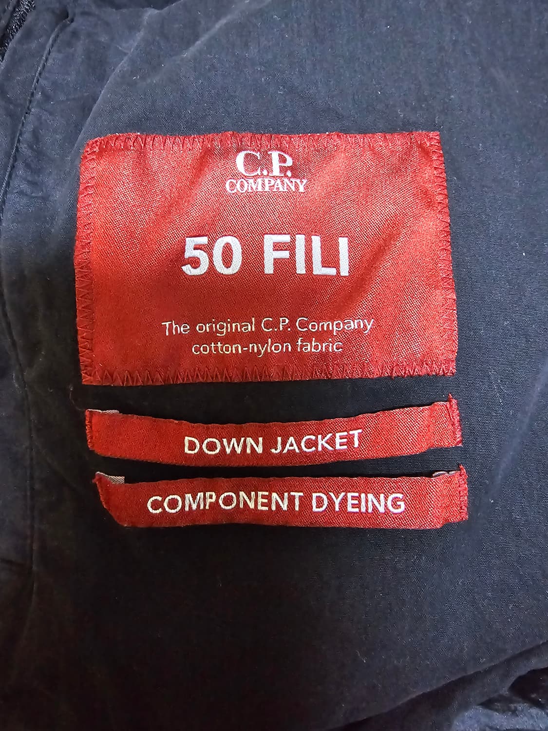 CP컴퍼니 50FILI 다운 패딩 상품이미지5