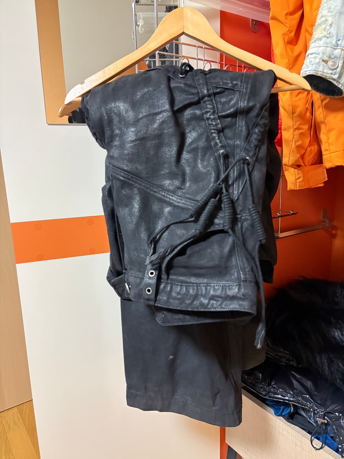 psylos1 코팅 셔링 팬츠 상품이미지5