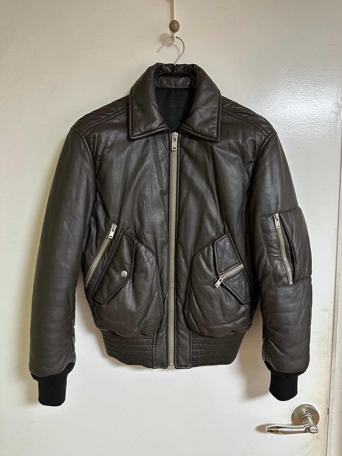 [48]마르지엘라 16FW 스티치 레더 봄버 자켓 상품이미지2