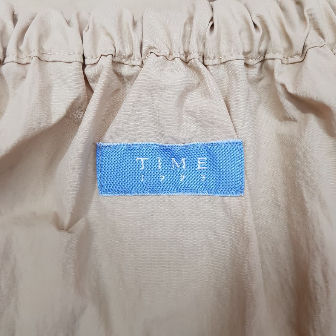 한섬 타임 TIME 프릴 오프숄더 레이스 블라우스 F사이즈 상품이미지5