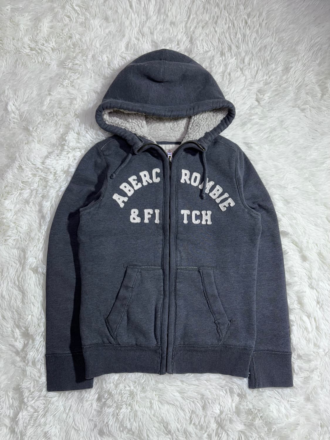 아베크롬비 빅로고 양털 그레이 후드집업  상품이미지3