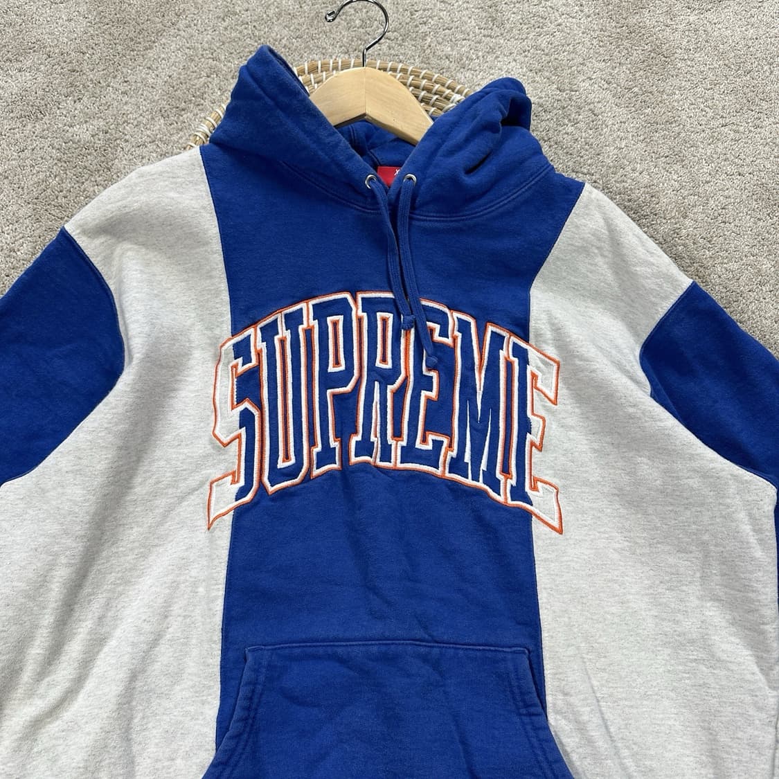 19FW 슈프림 패널 아크 후드티 상품이미지2