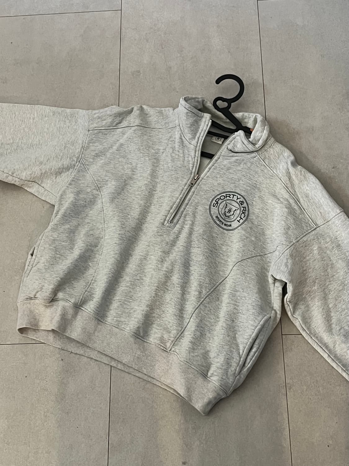 스포티앤리치 모나코 쿼터 하프 집업 맨투맨 S 상품이미지1