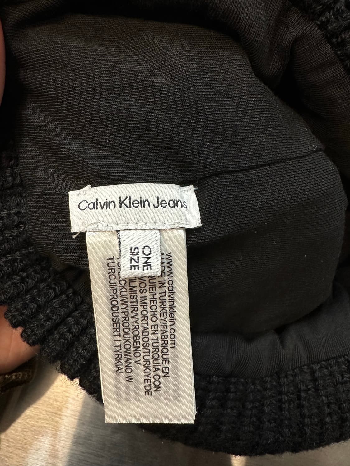 캘빈클라인 블랙 비니 상품이미지2