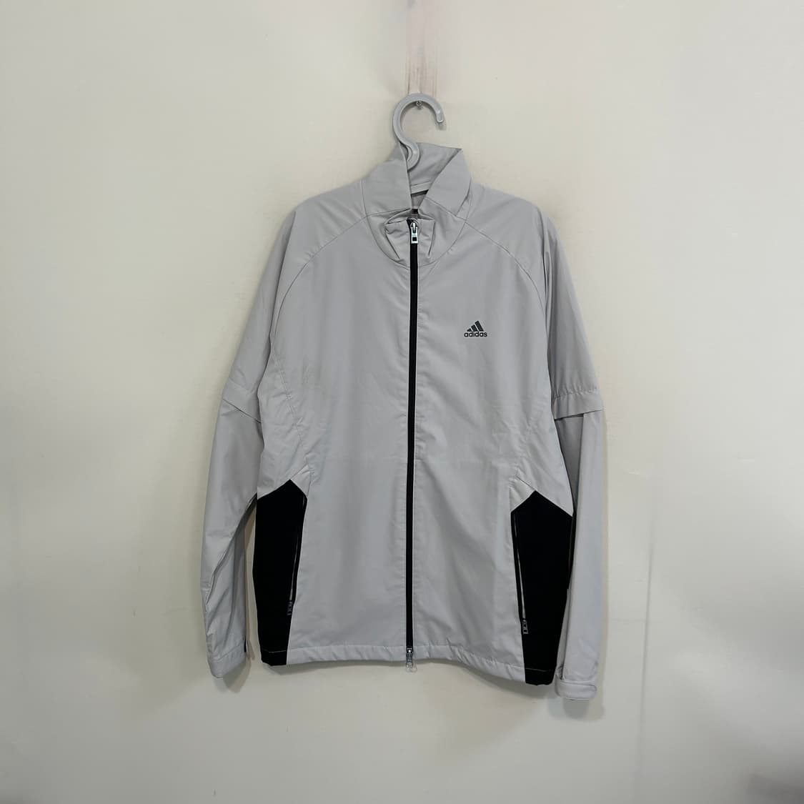 아디다스 그레이 바람막이 L 윈드자켓 남성 상품이미지1
