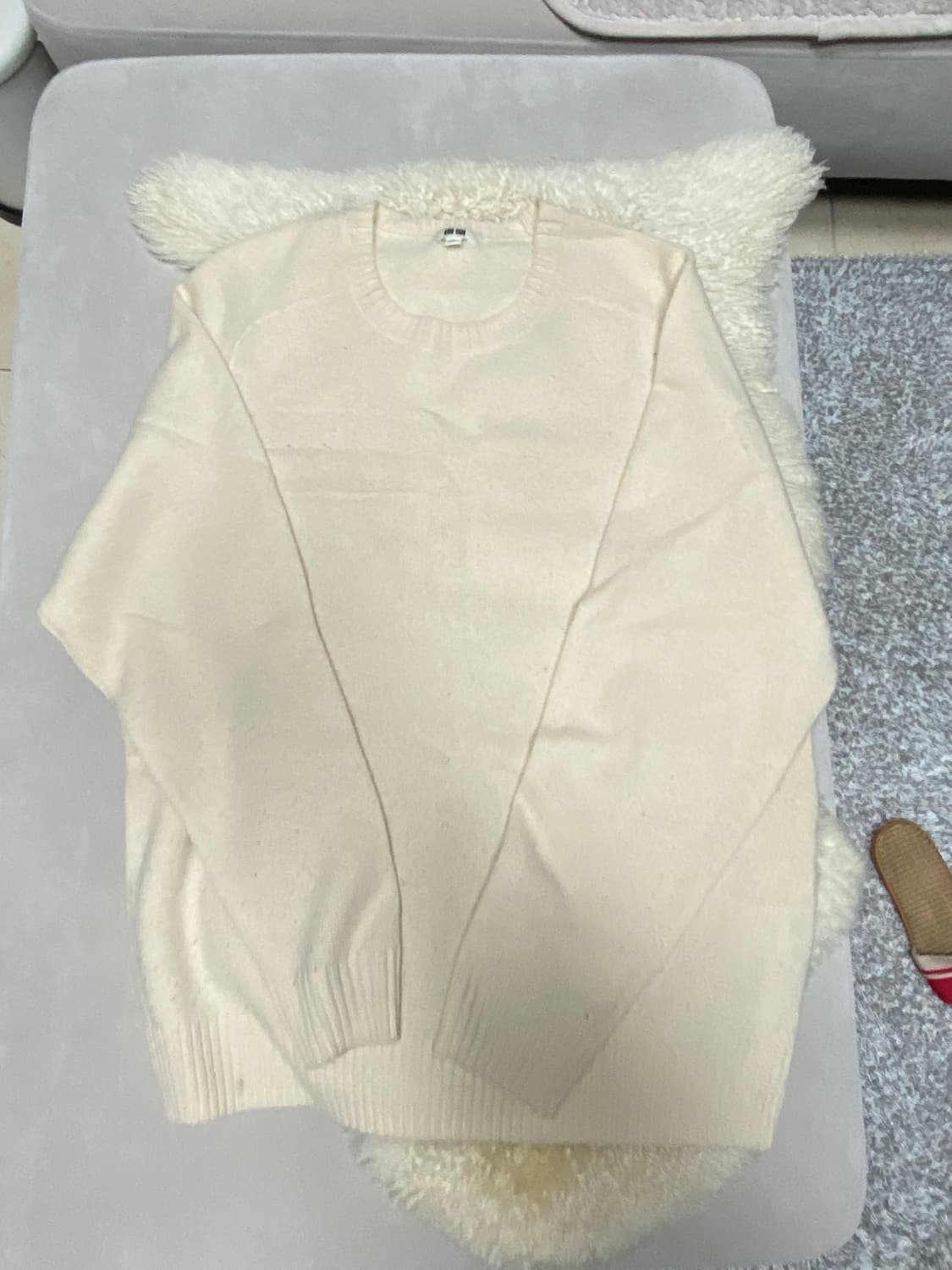 유니클로 니트 XL 세 개에 12000 원. 상품이미지8