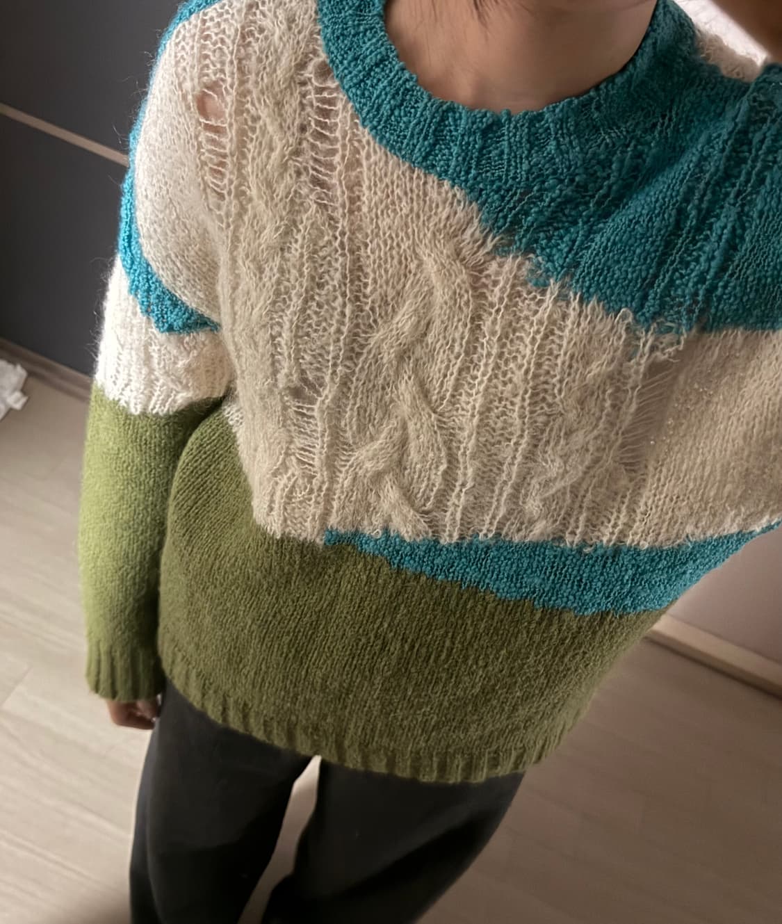 데비어퍼 니트 스웨터 상품이미지1