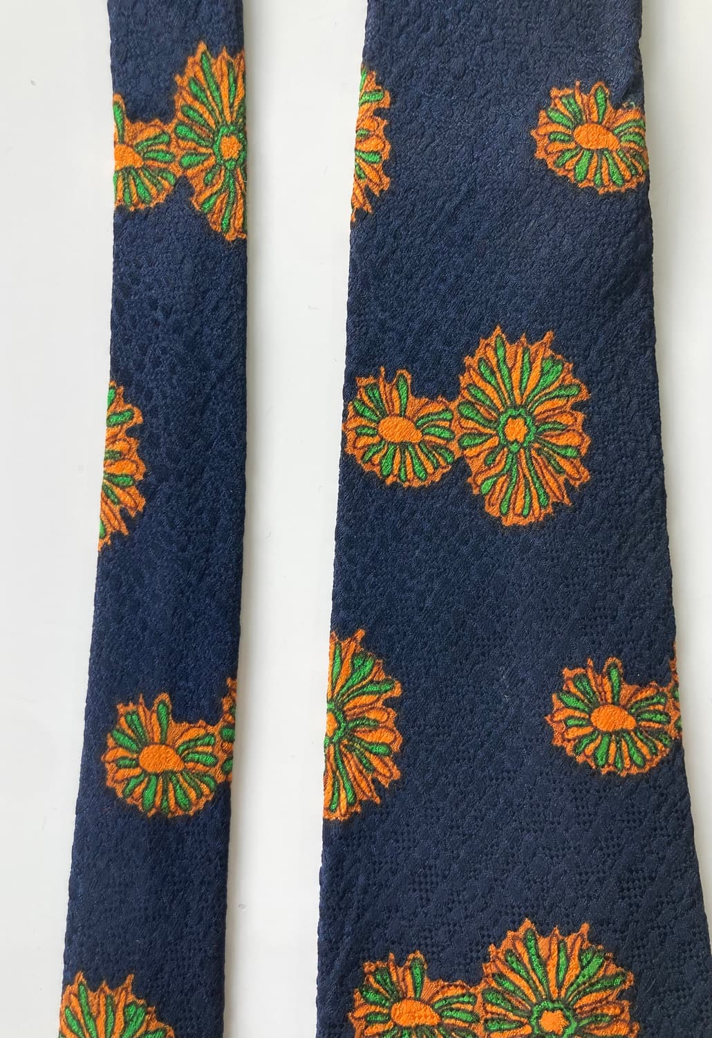 입생로랑 넥타이 상품이미지3