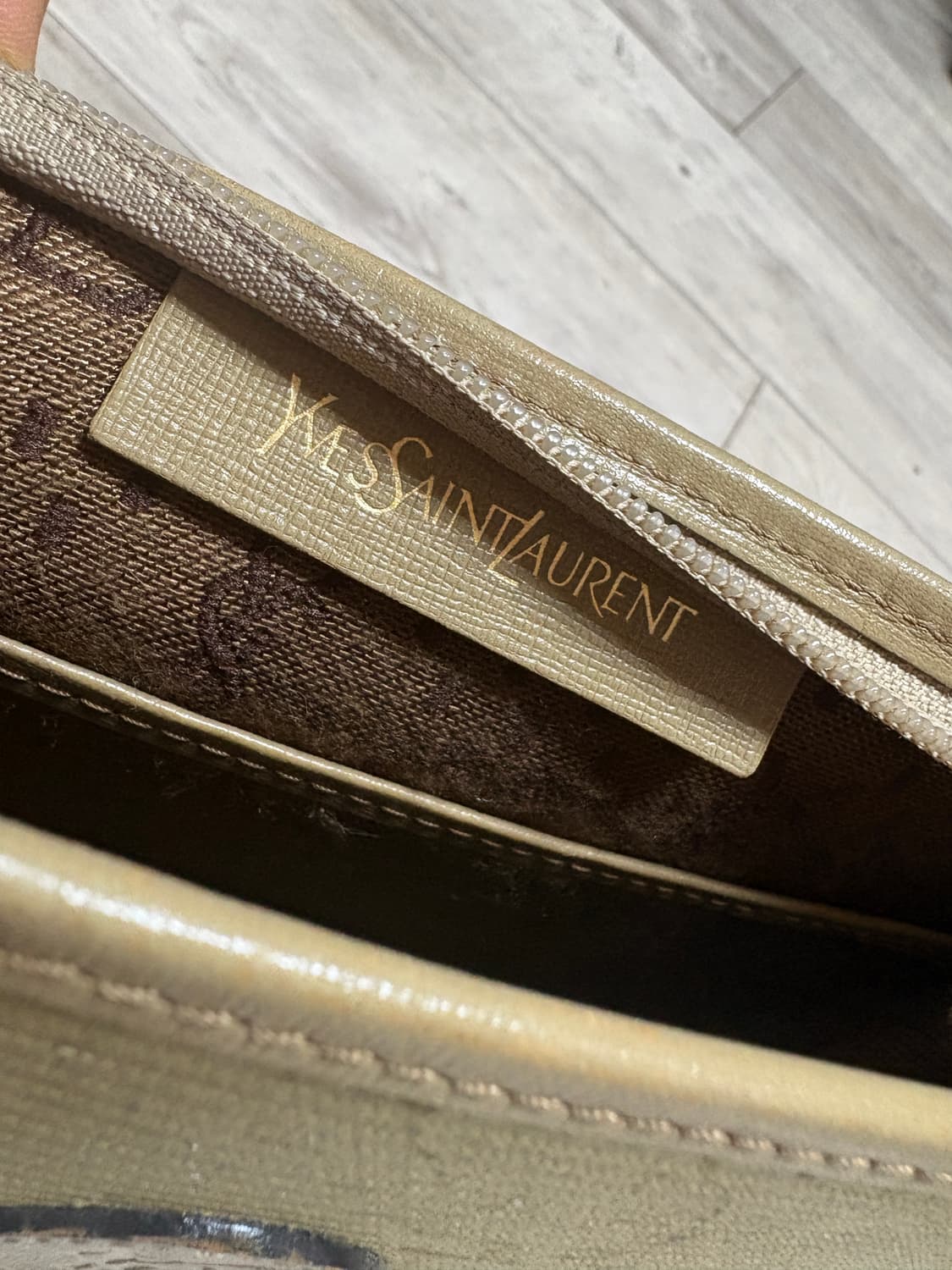 빈티지 정품 YSL 뮤즈 클러치 백 상품이미지4