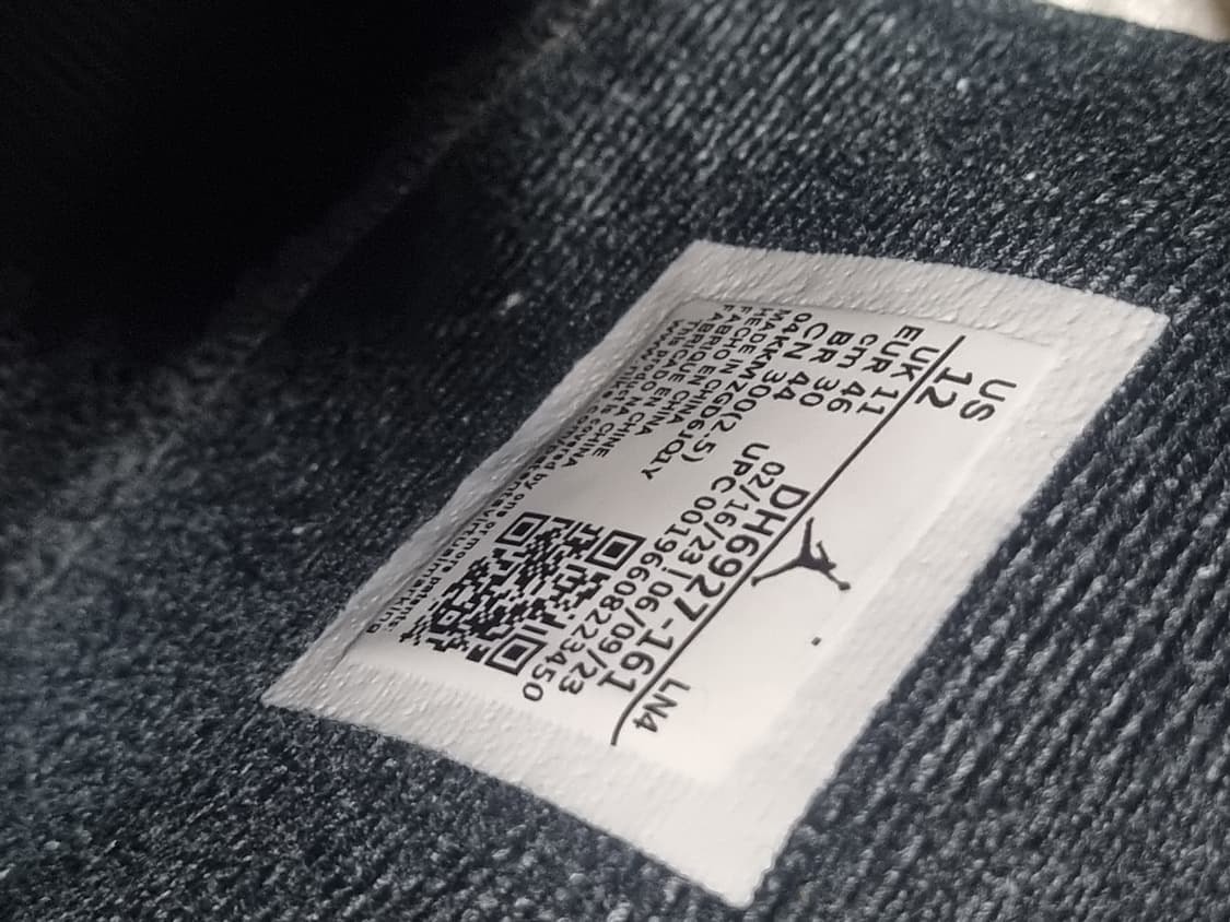 나이키 조던4 레트로 시멘트  상품이미지5