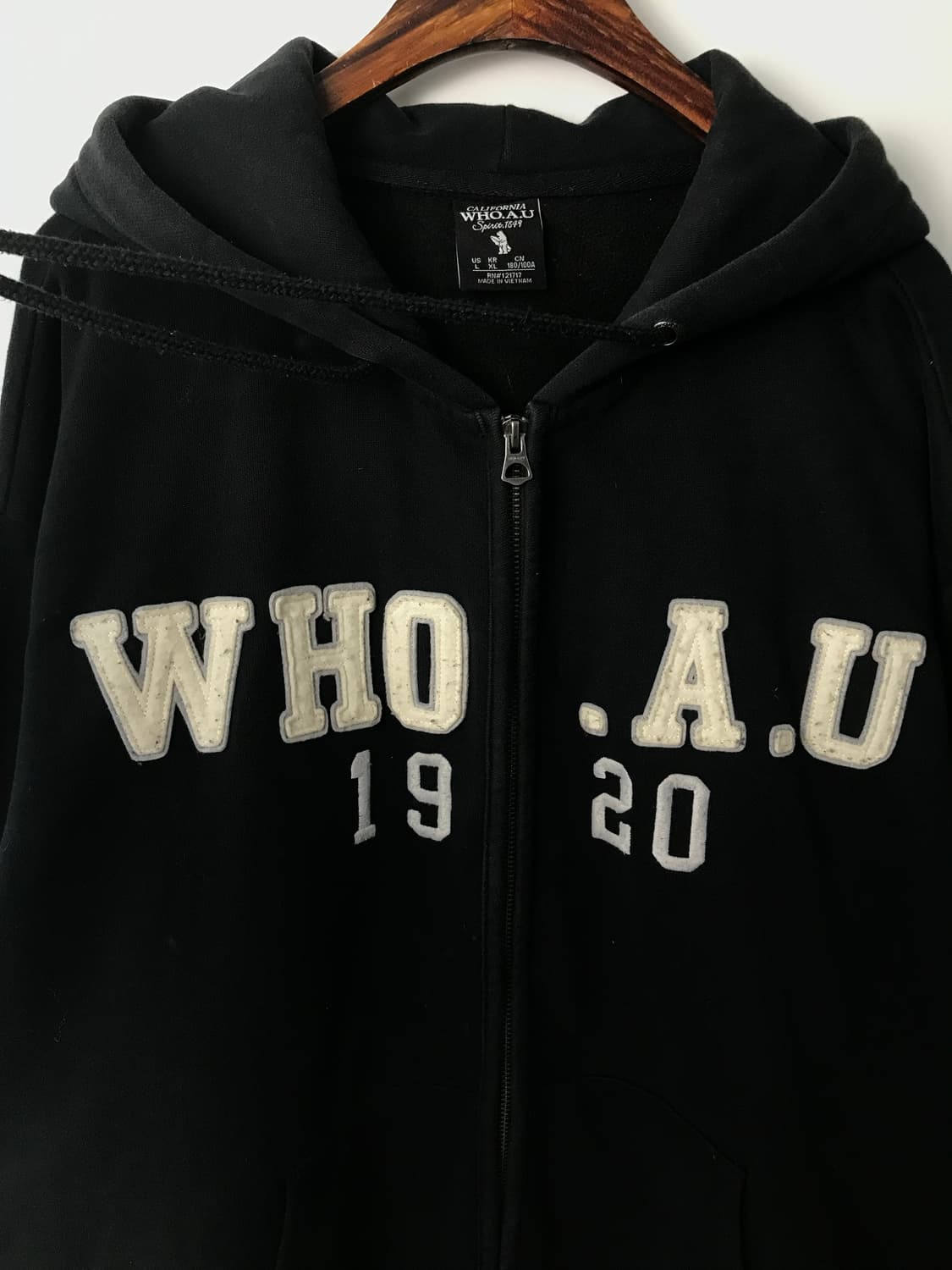 후아유 y2k 와투케 블랙 후드집업 상품이미지4