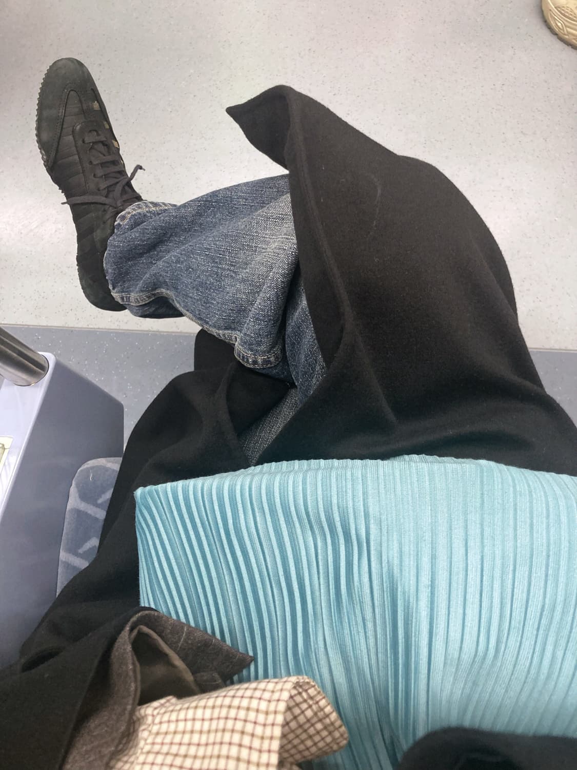 00's Dolce & Gabbana Gold-Stripe Suede S 상품이미지1