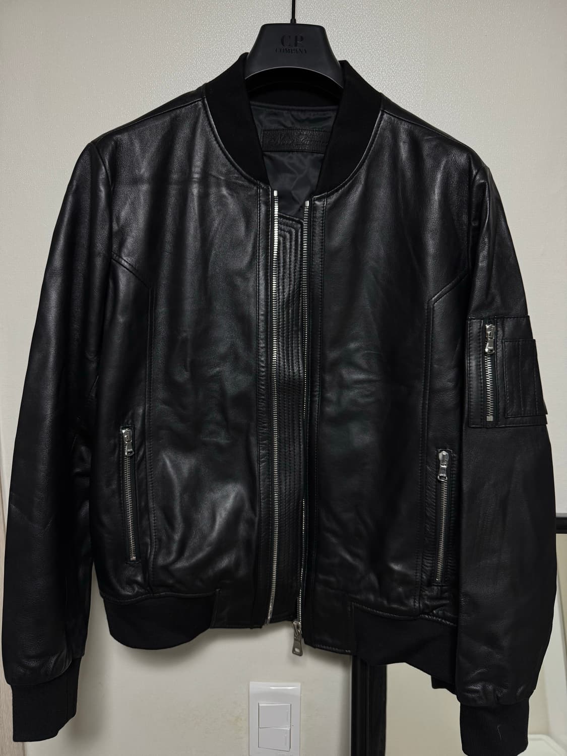 느와르라르메스 램레더 봄버 상품이미지6