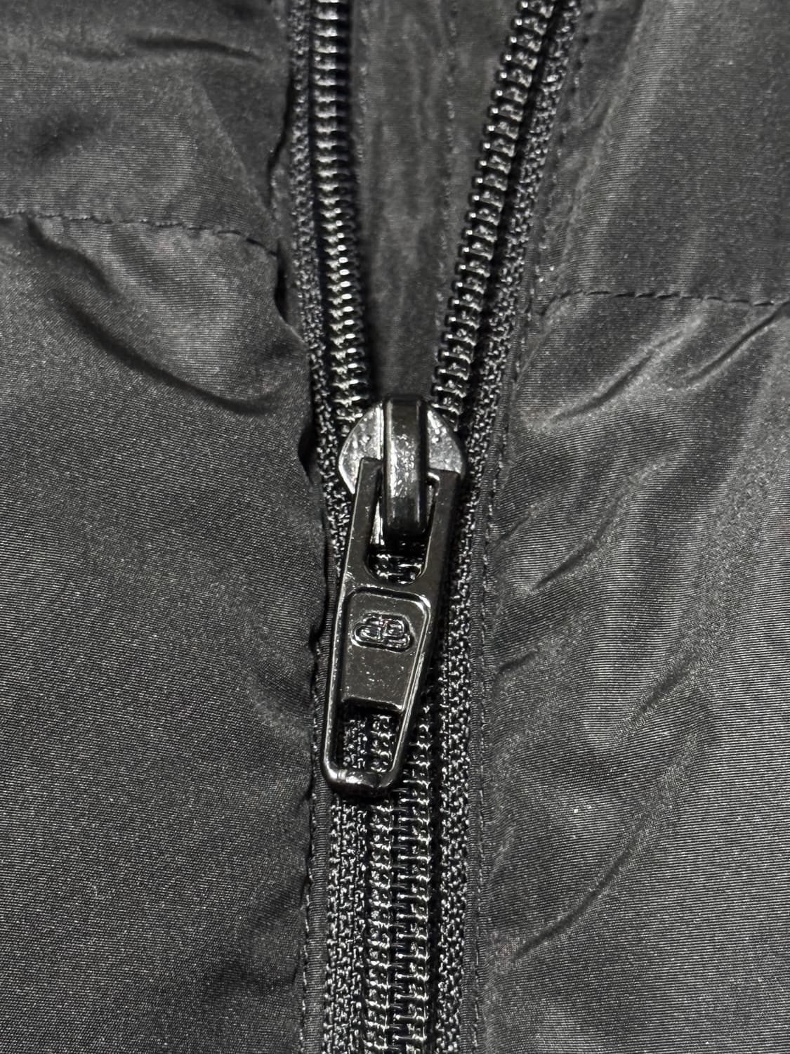 발렌시아가 c컬 푸퍼패딩 상품이미지5