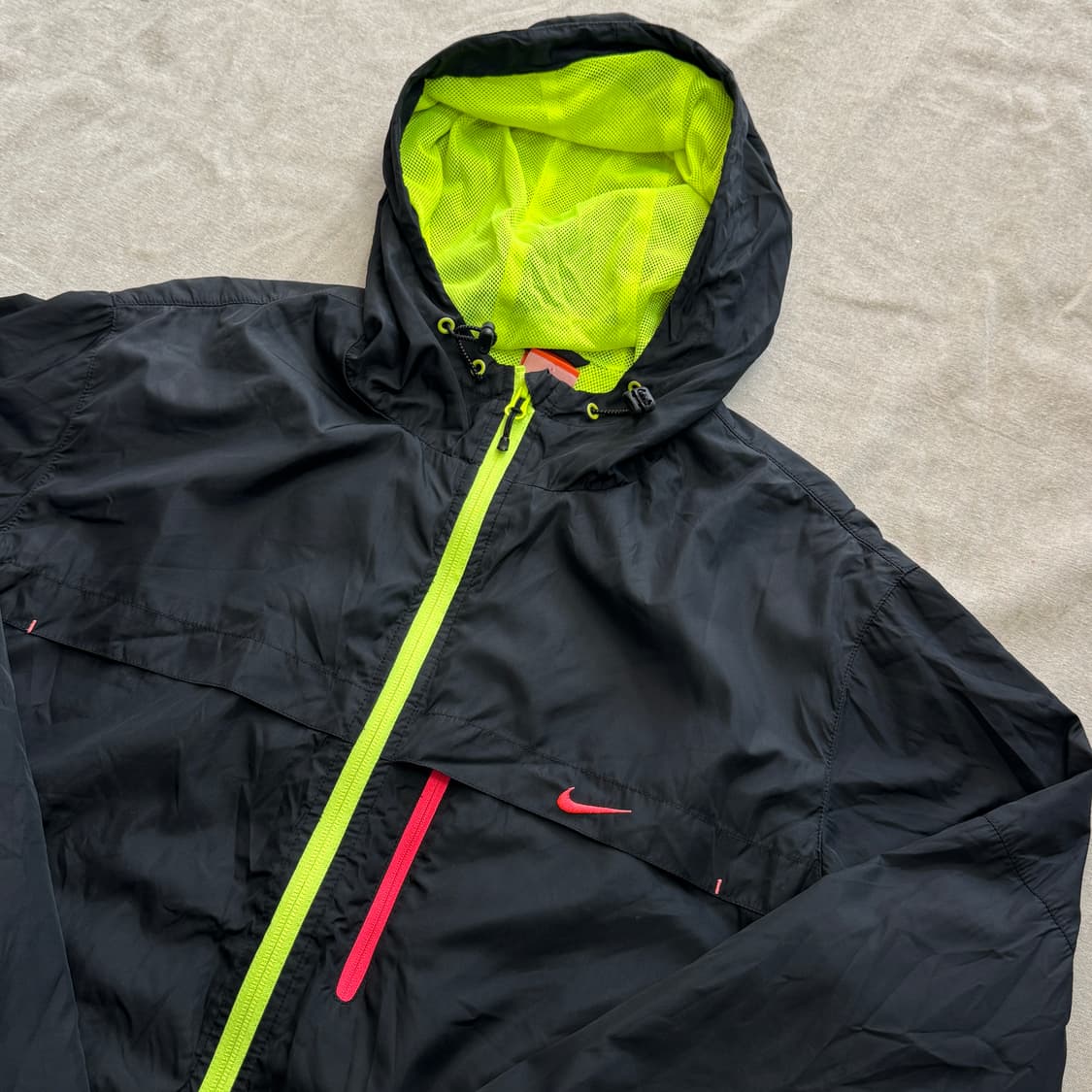 나이키 형광로고 배색 바람막이 2XL 상품이미지2