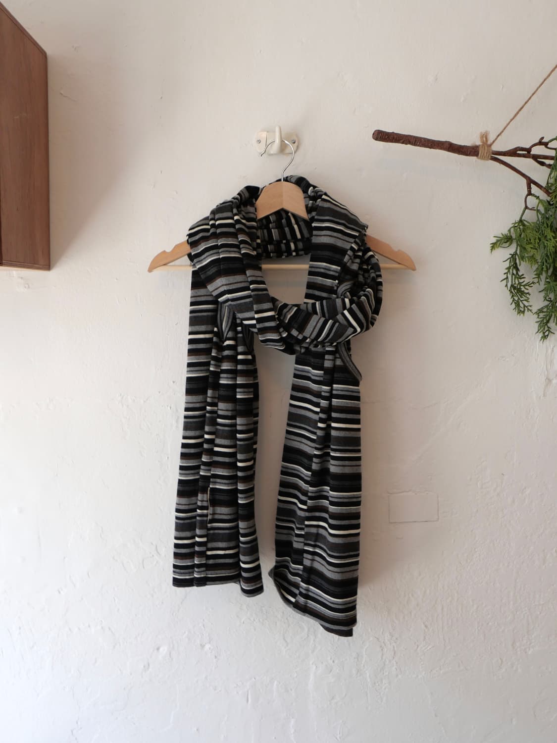 준야 와타나베 스트라이프 머플러 상품이미지3