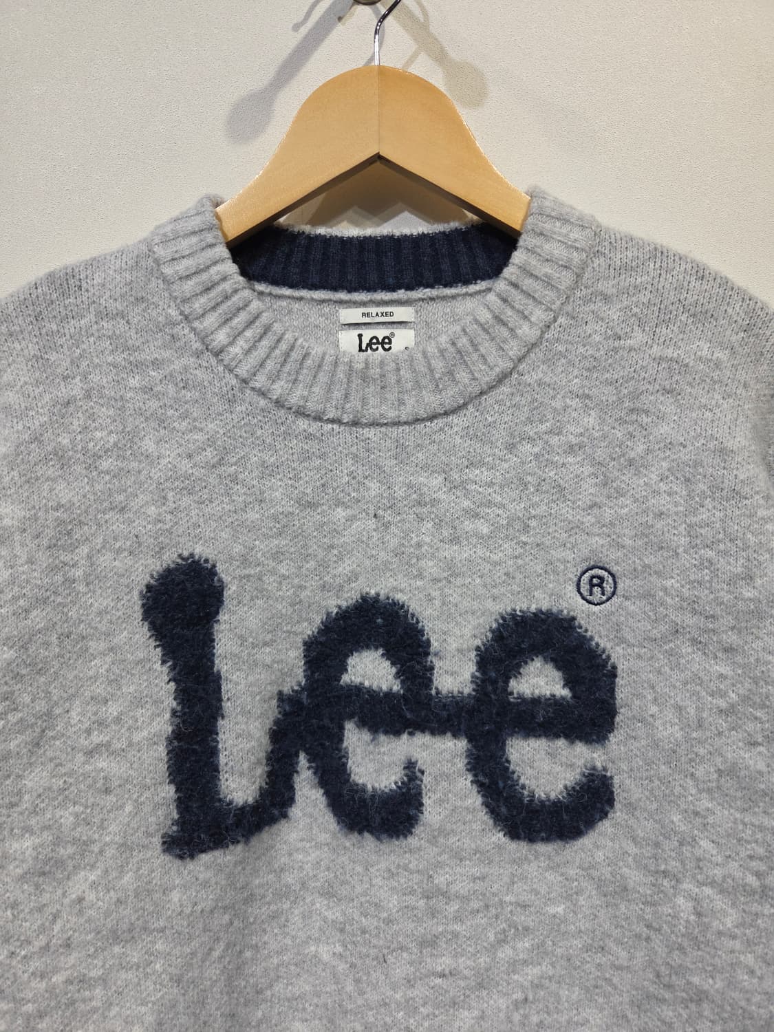 Lee 리 빅 로고 부클 니트 상품이미지3