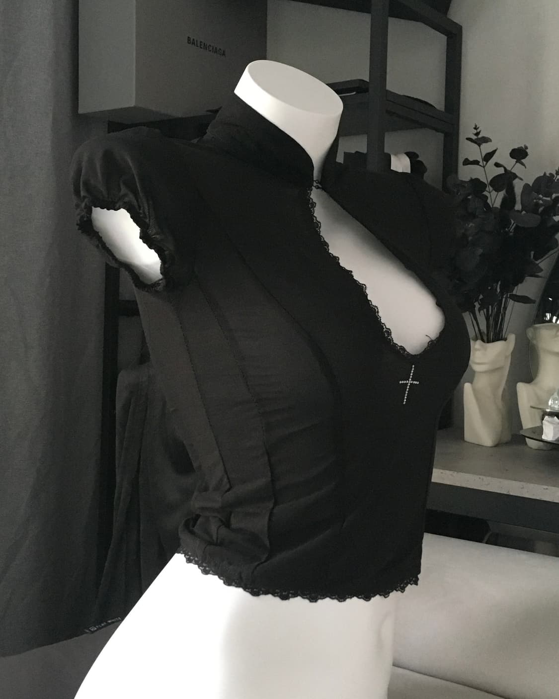 ༒ Gothic Cross Crop Top 상품이미지2