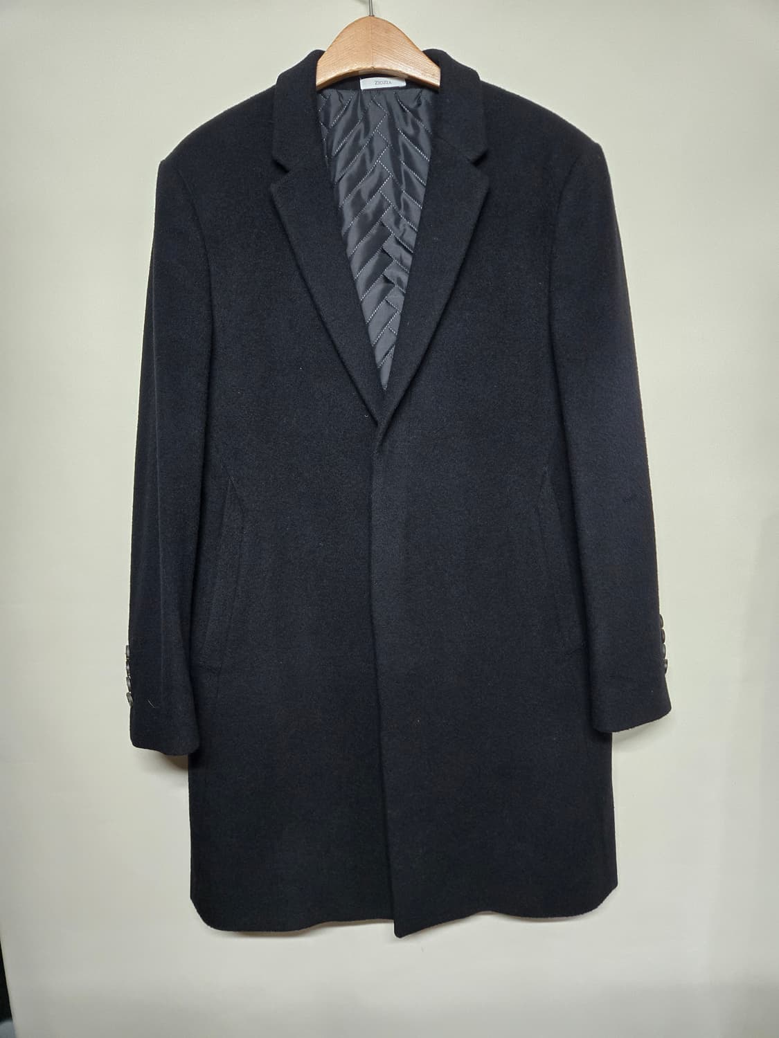 ZIOZIA 지오지아  캐시미어 블렌드 블랙 코트 110 상품이미지1