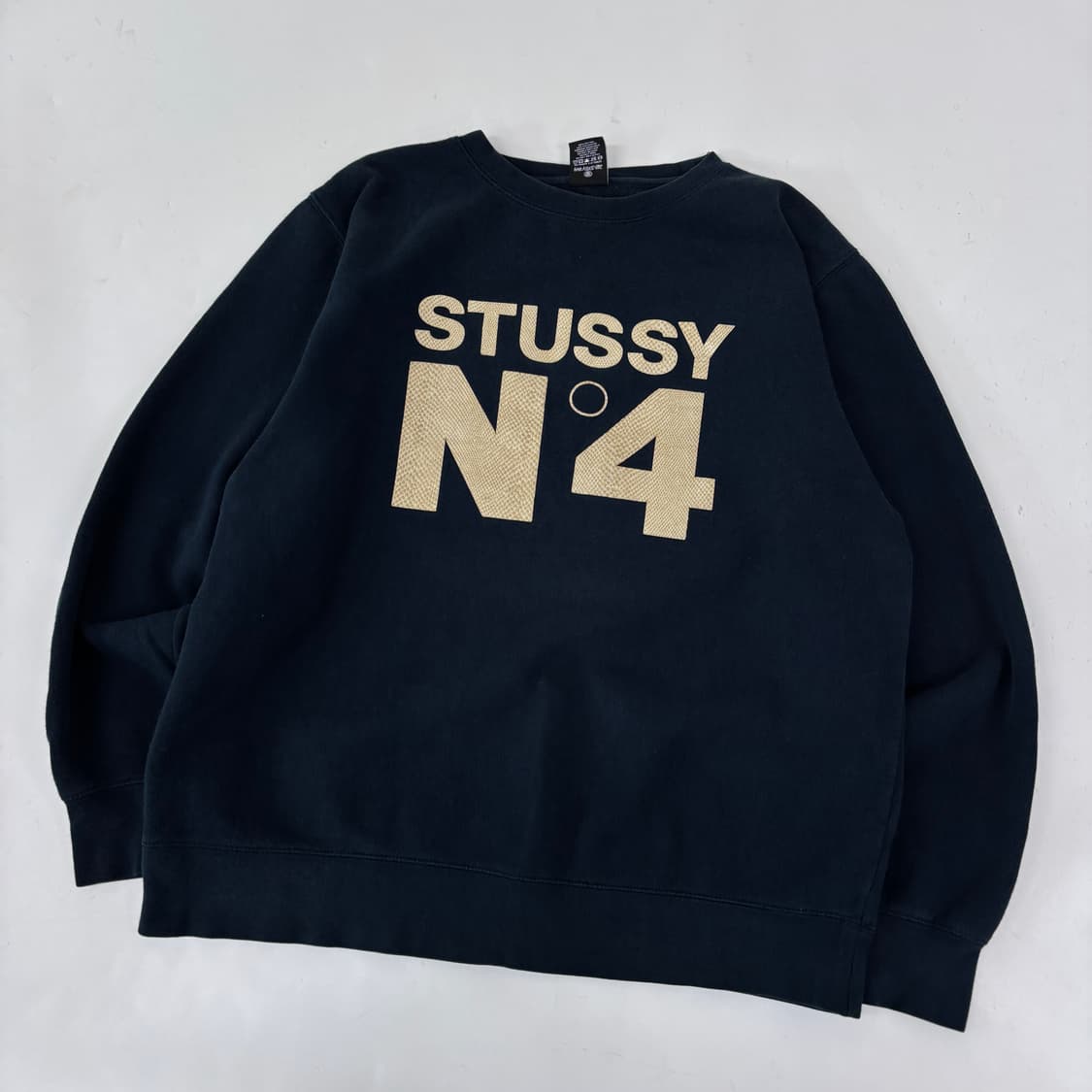 스투시  N4 맨투맨 상품이미지3