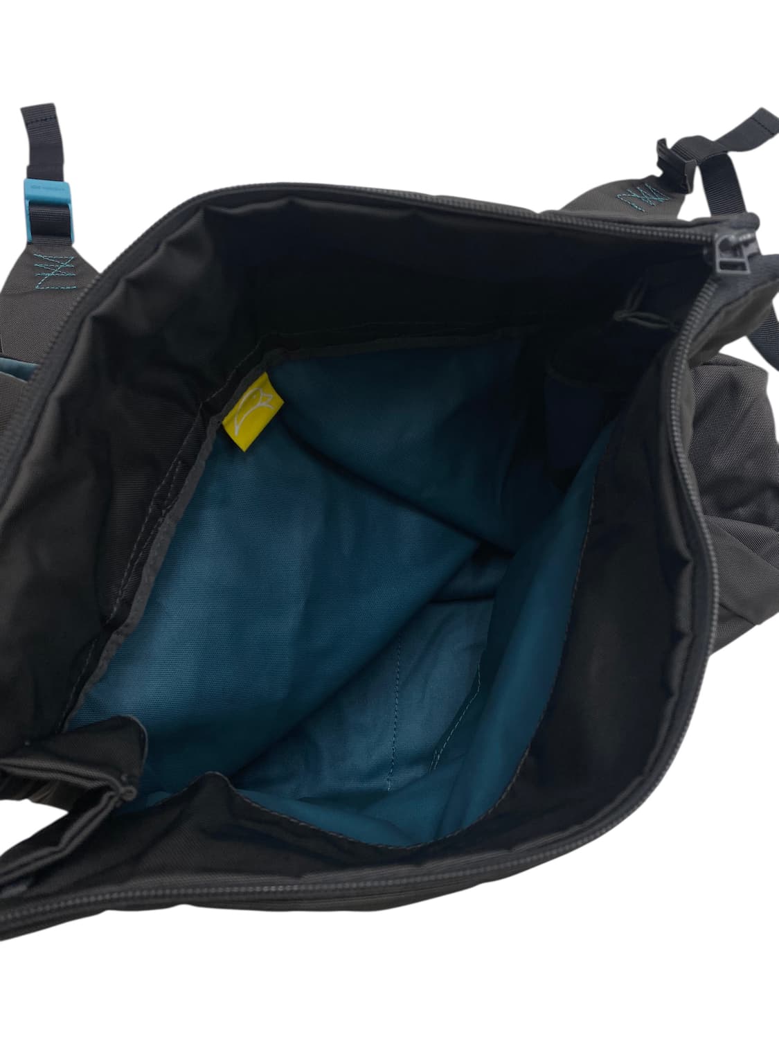 만다리나덕 차콜 백팩 상품이미지4