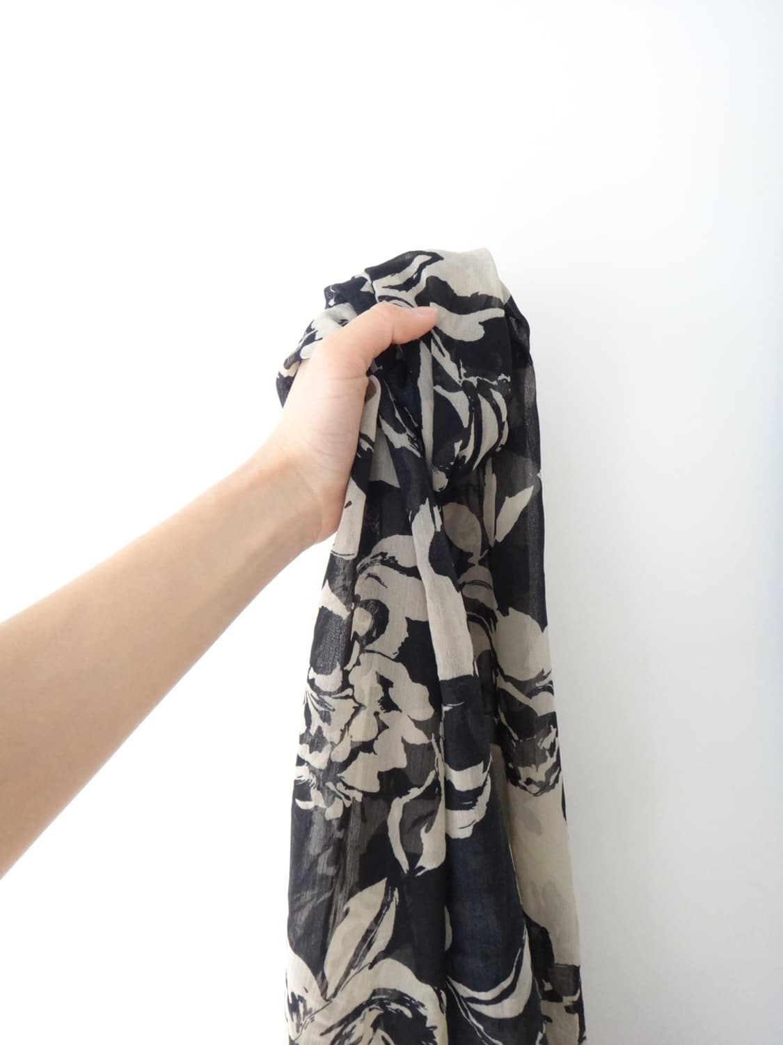 Flower sheer scarf 상품이미지1