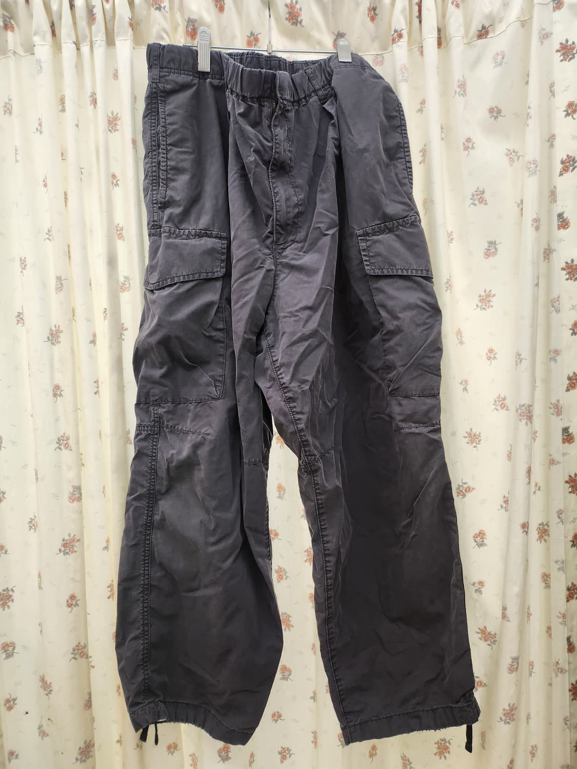 (카모메산장) 검정 카고바지 상품이미지1