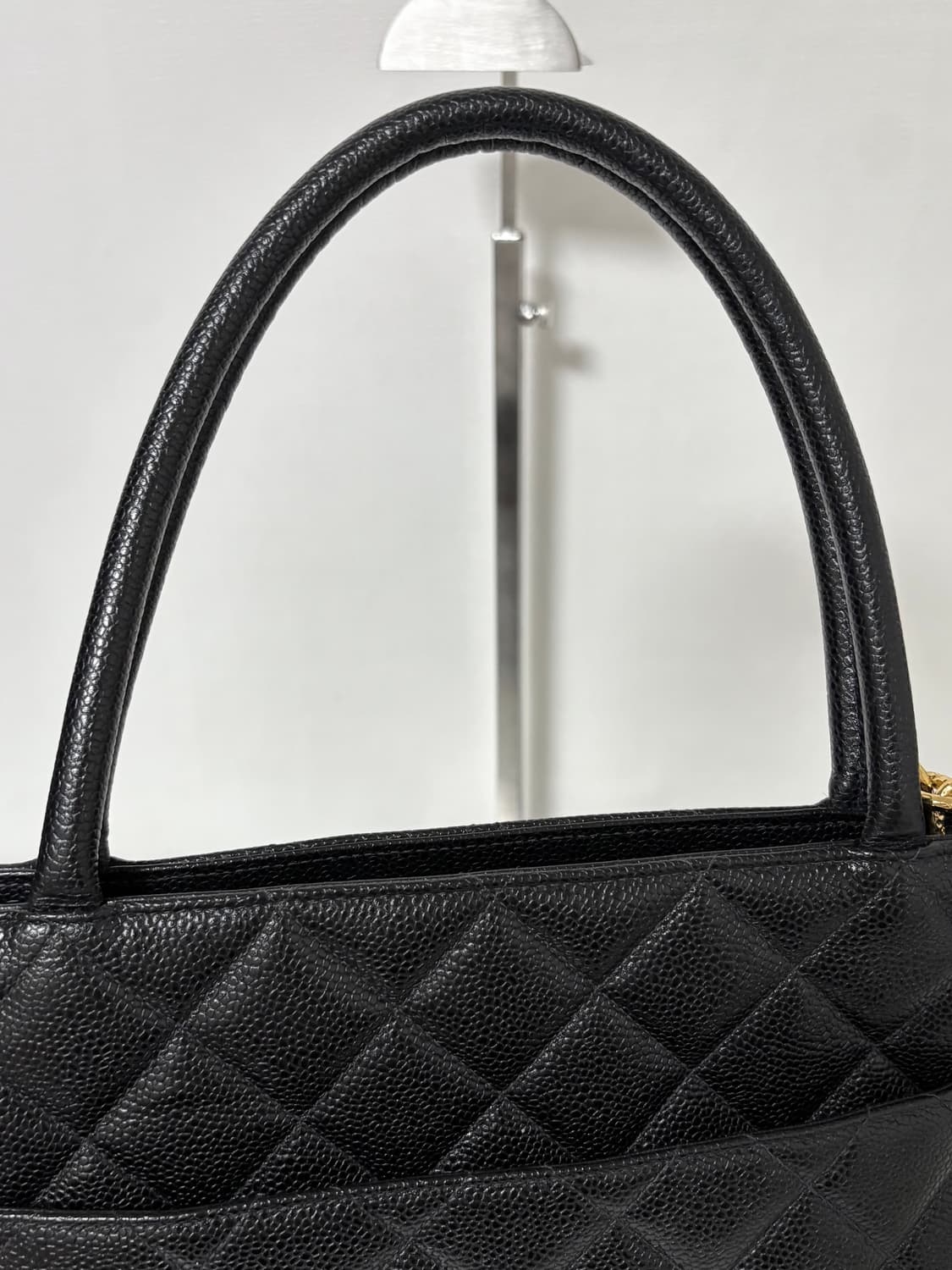 샤넬 메달리온 코인백  상품이미지8