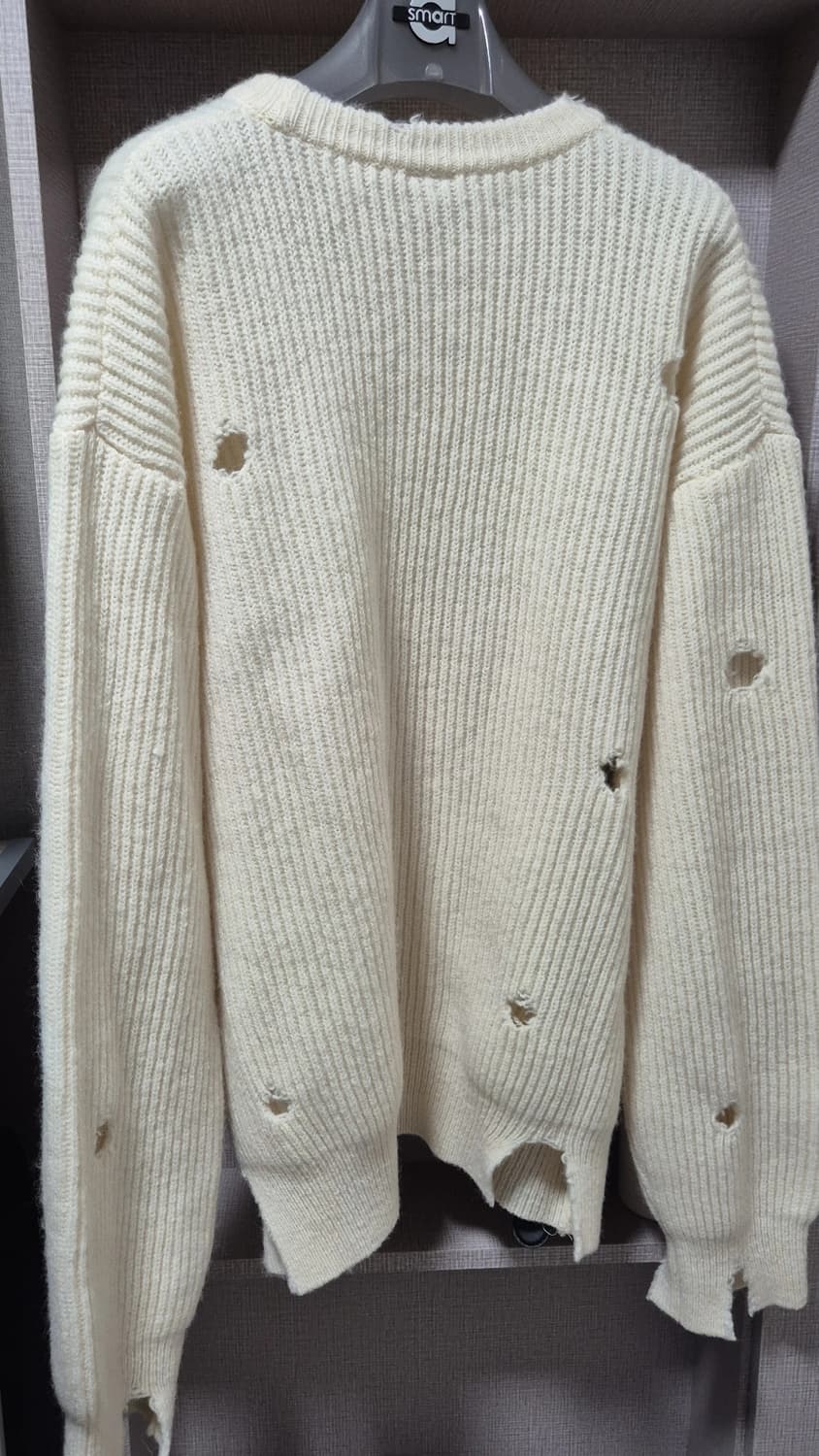 stu 디스트로이드 니트 크림 + 네임 택 상품이미지3