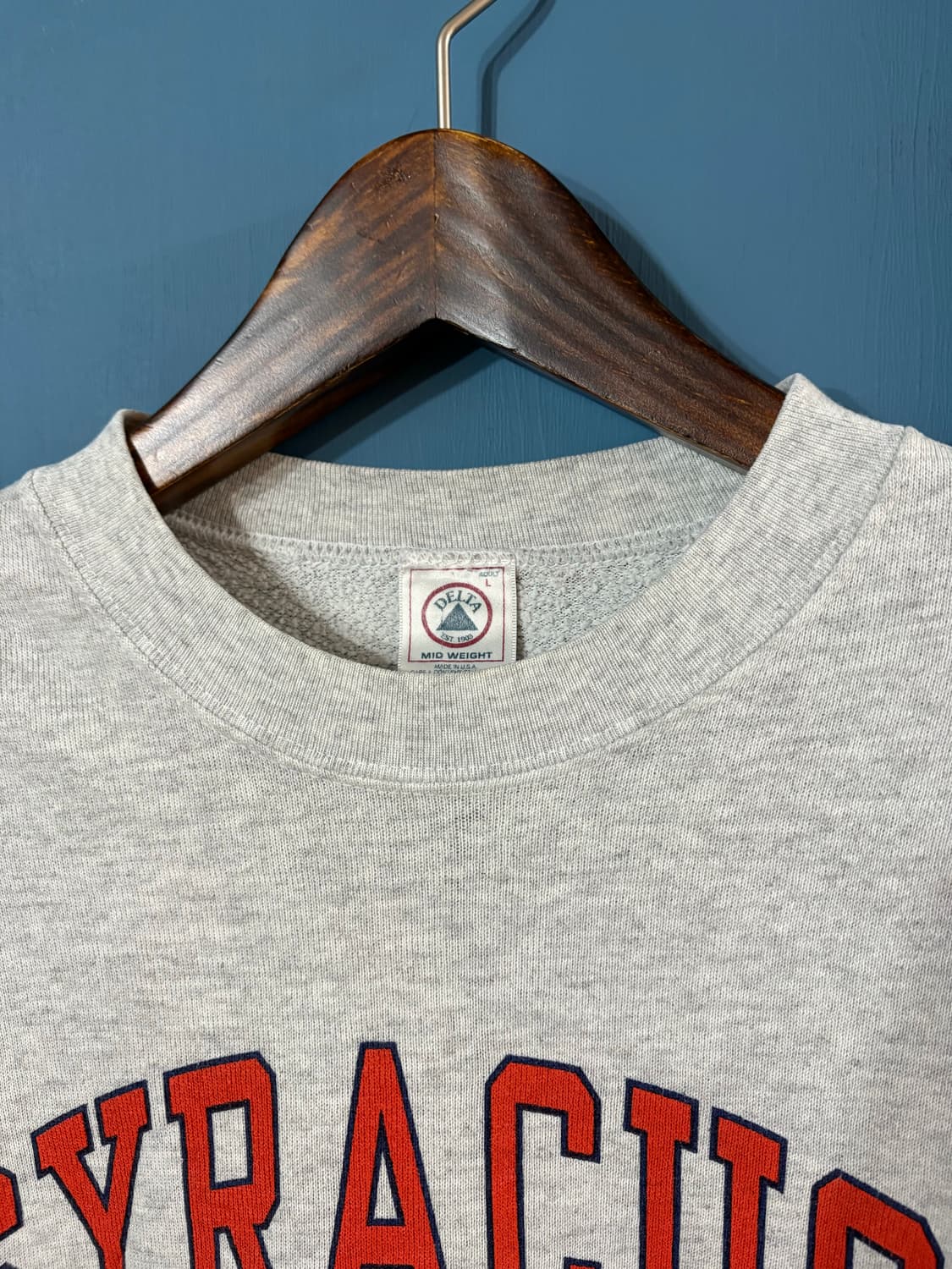 90' Delta  USA Sweatshirt.  상품이미지3