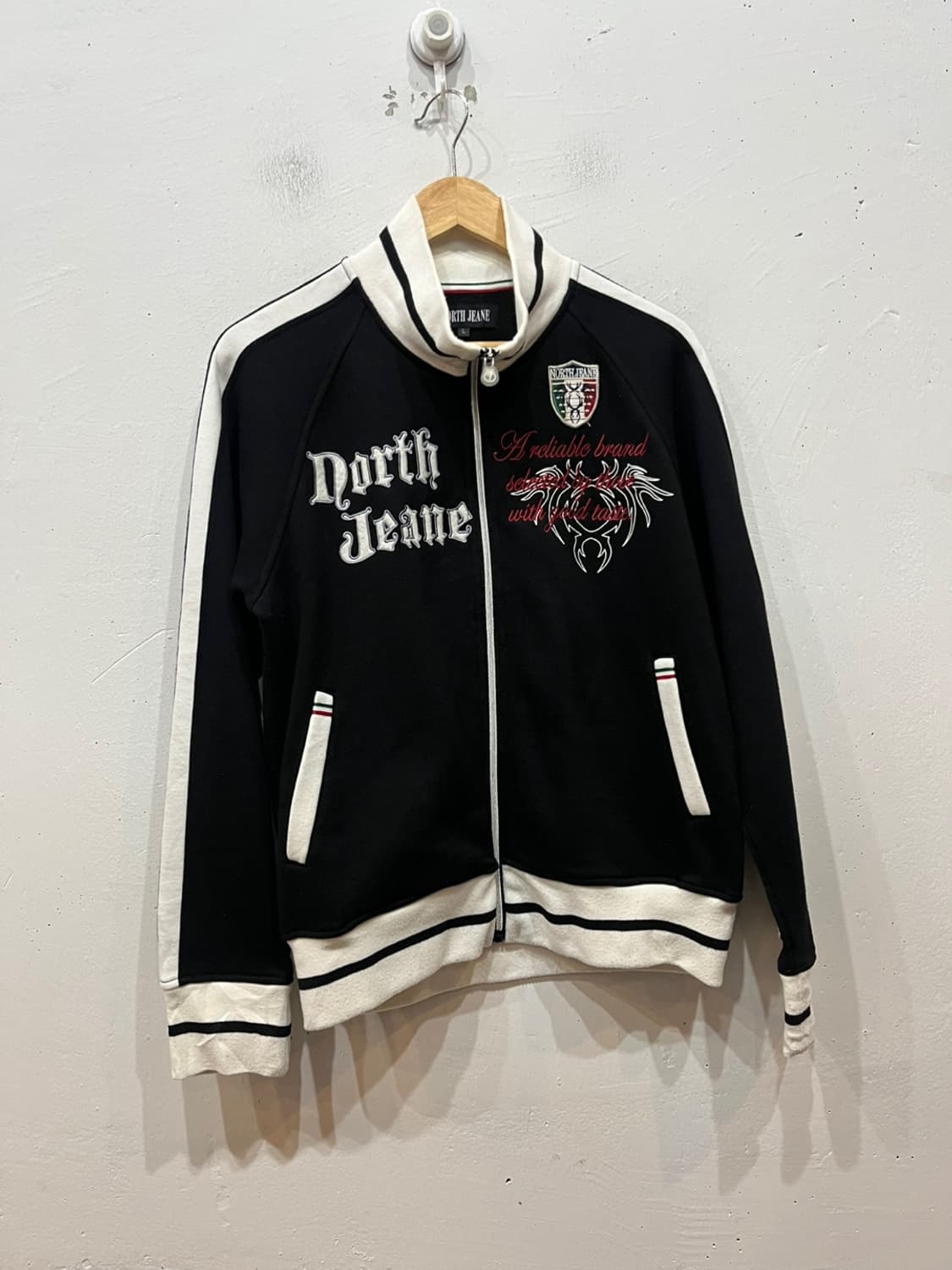 NORTH JEANE 레터링 스웻 트랙탑 져지 상품이미지1